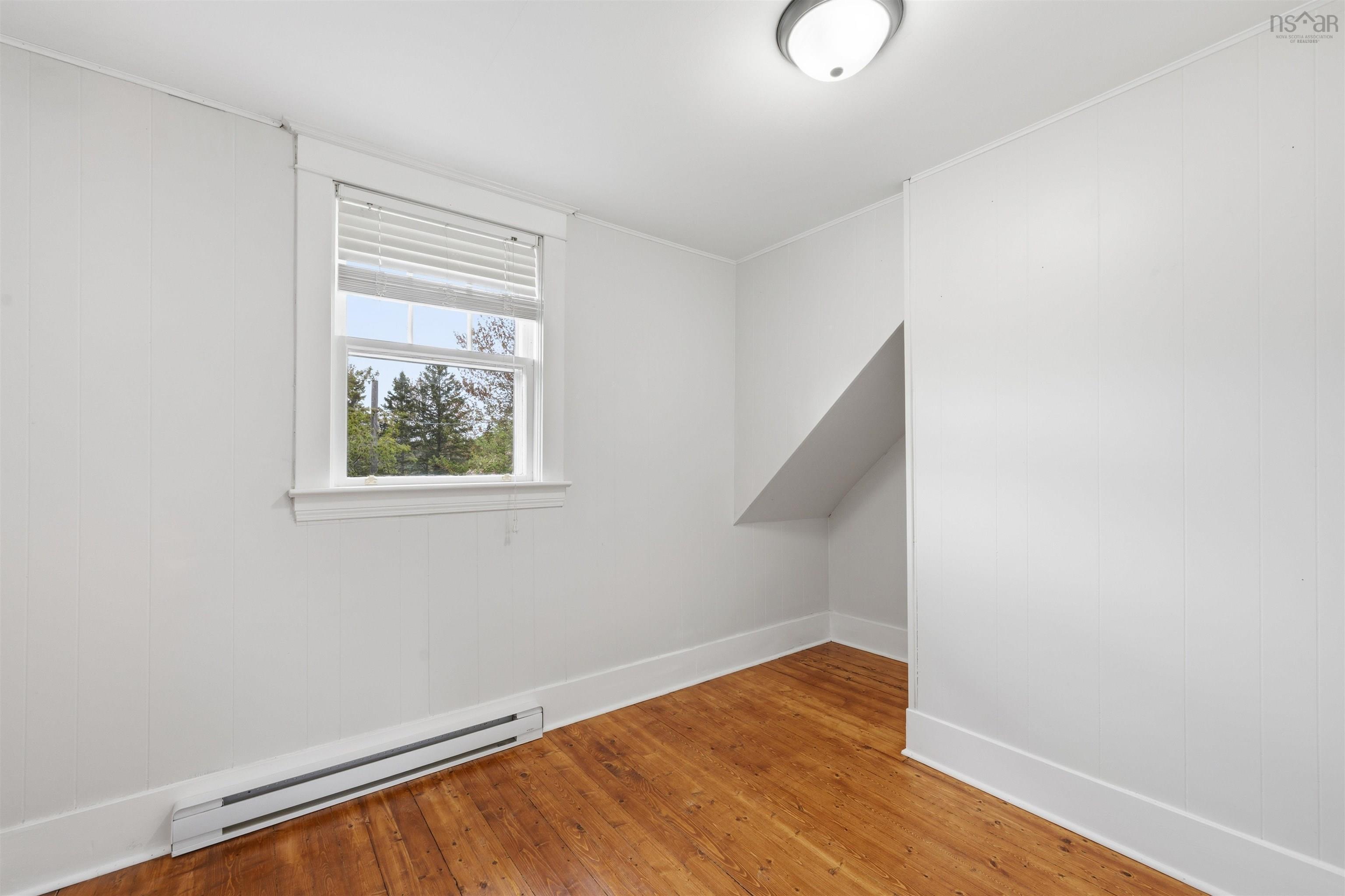 View image 17