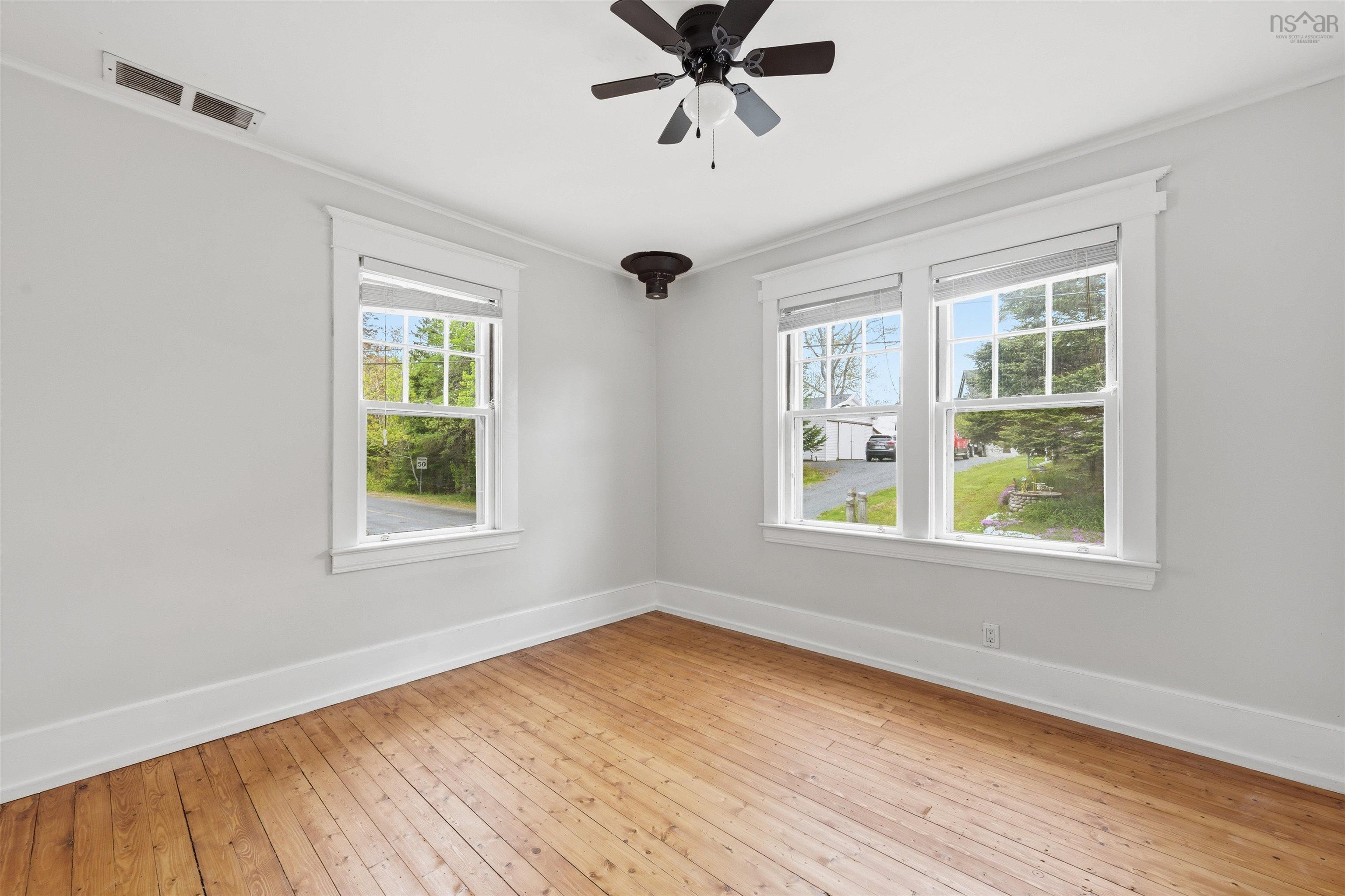 View image 8