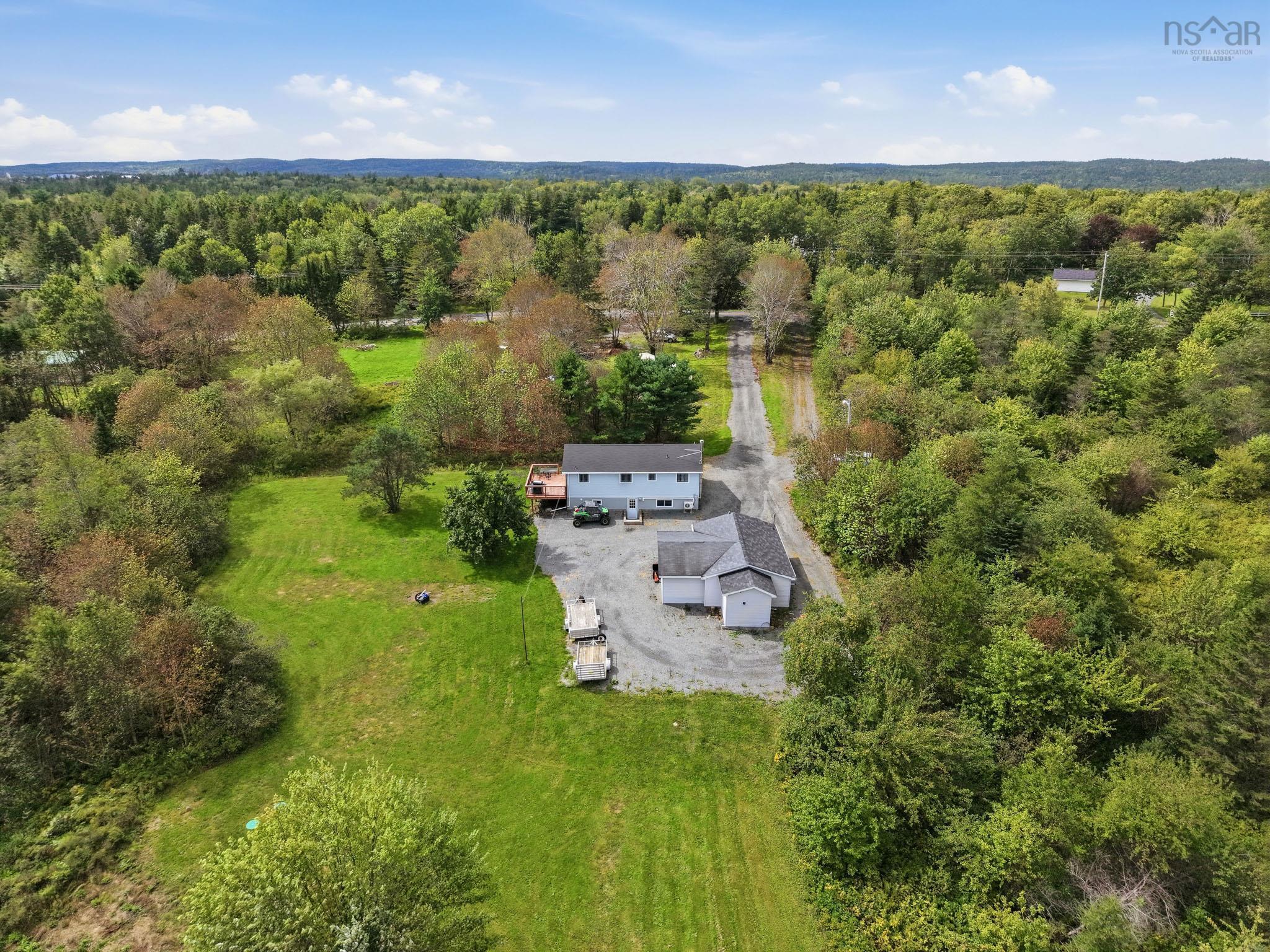 Thumbnail image for 235 Etter Road MLS<sup>®</sup> 202622981