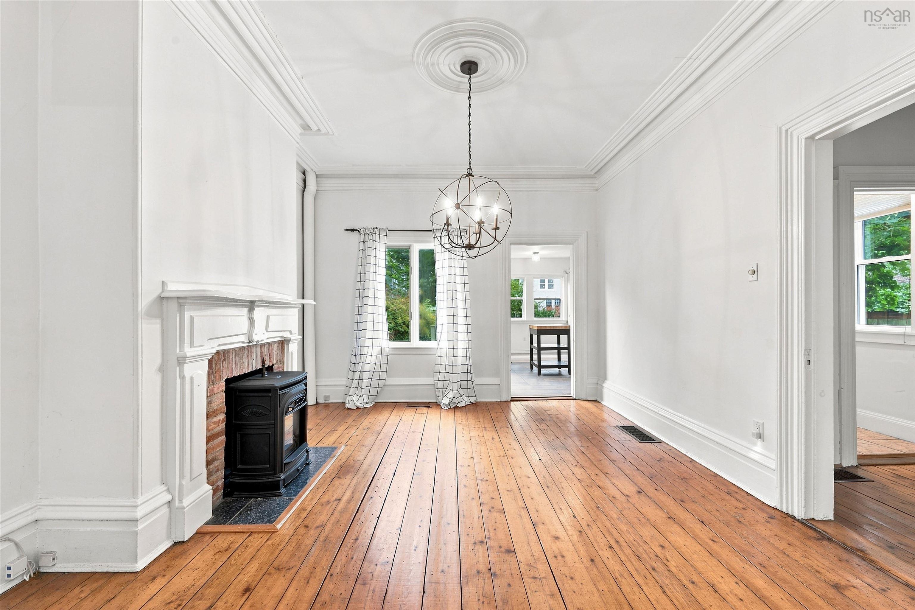 View image 8