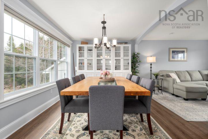View image 11