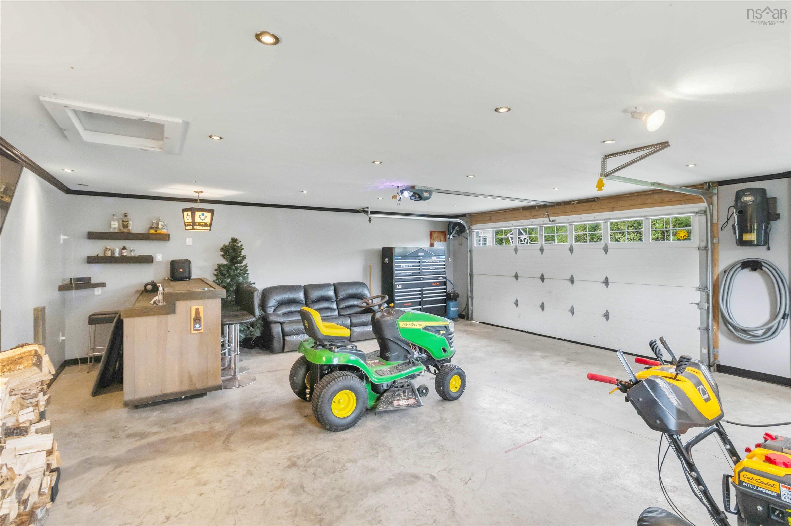 View image 41