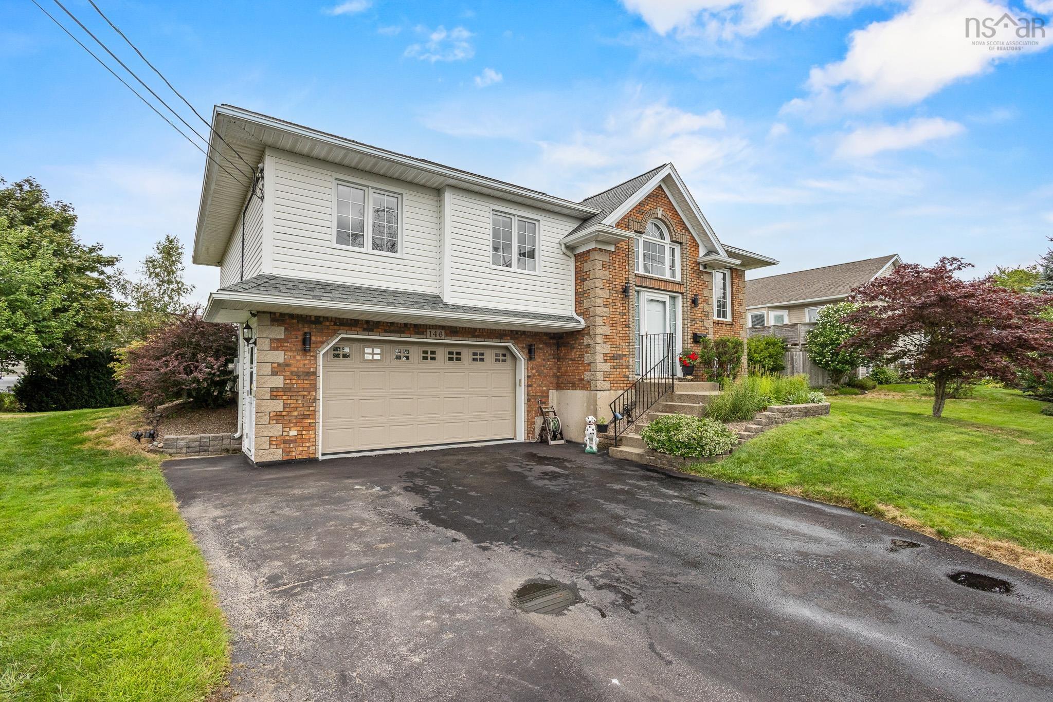 Thumbnail image for 146 Craigburn Drive MLS<sup>®</sup> 202623053