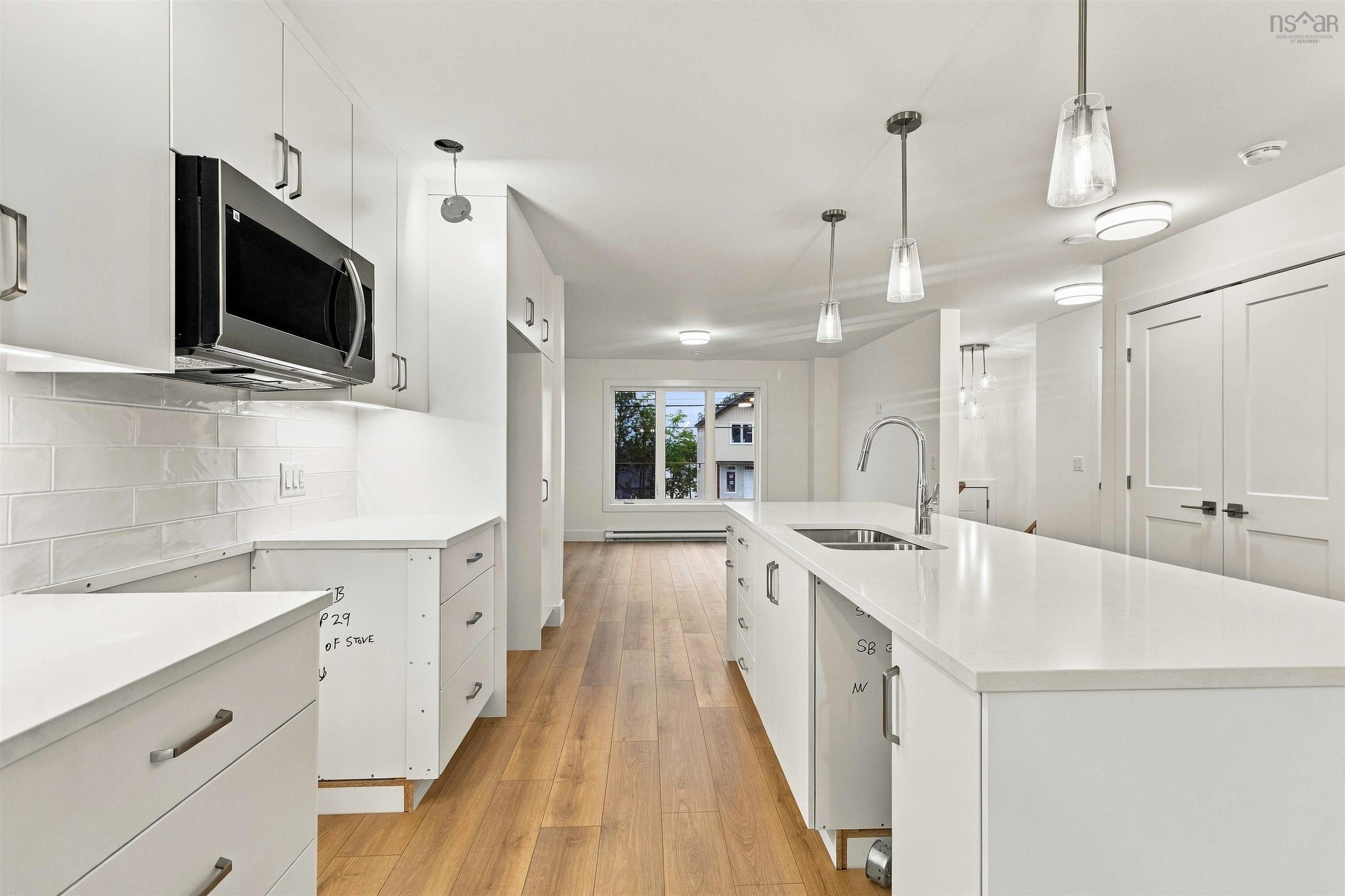 View image 10