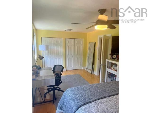View image 12