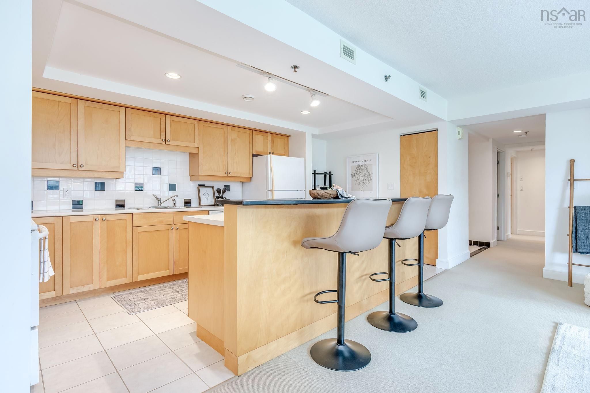 View image 12