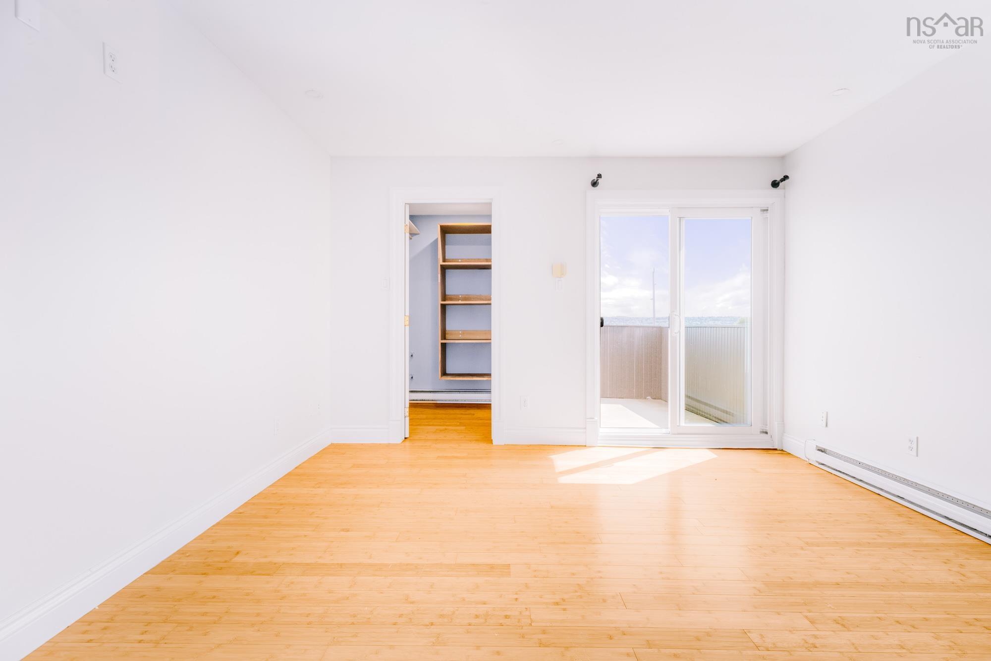 View image 18