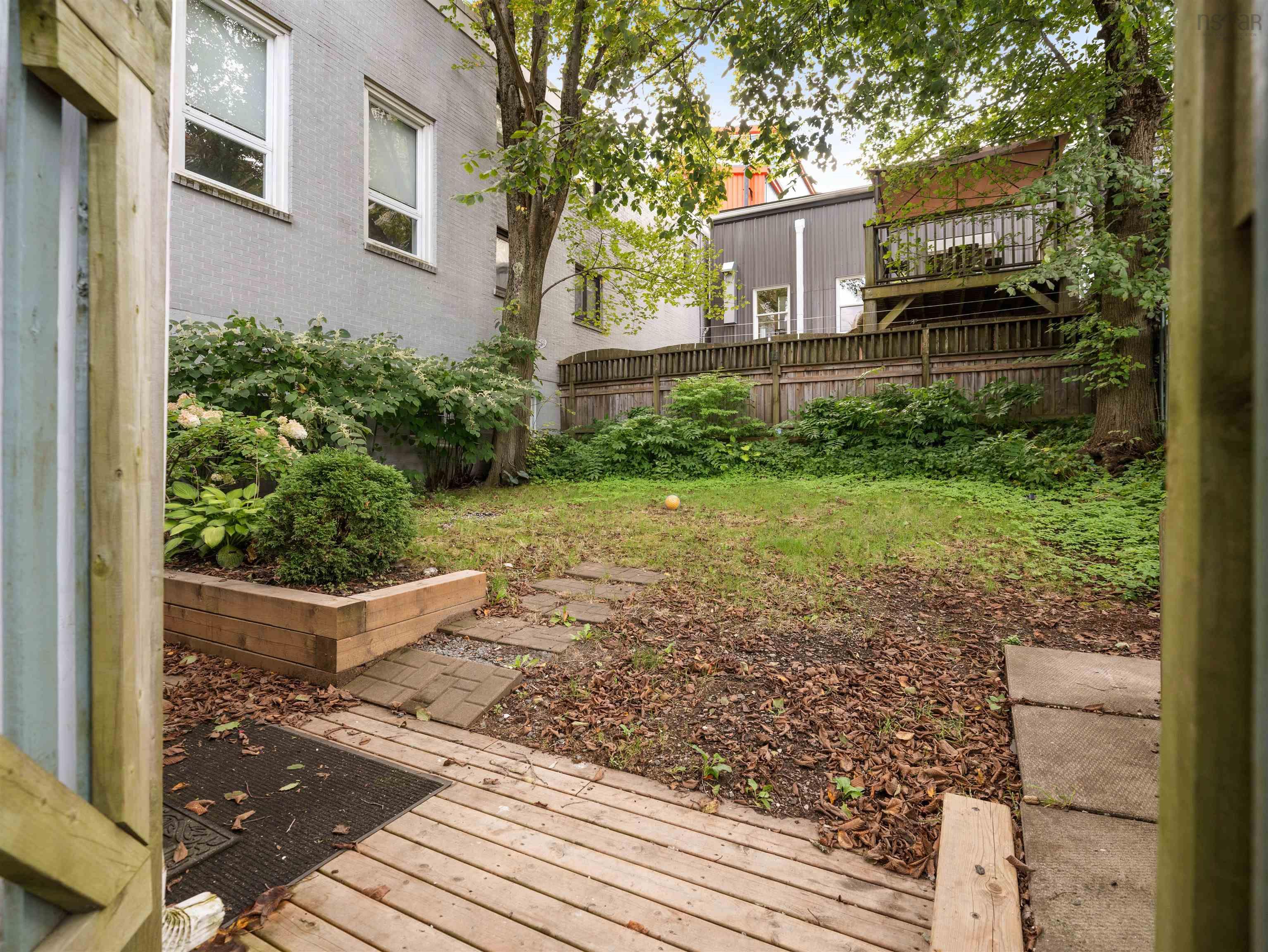 View image 25