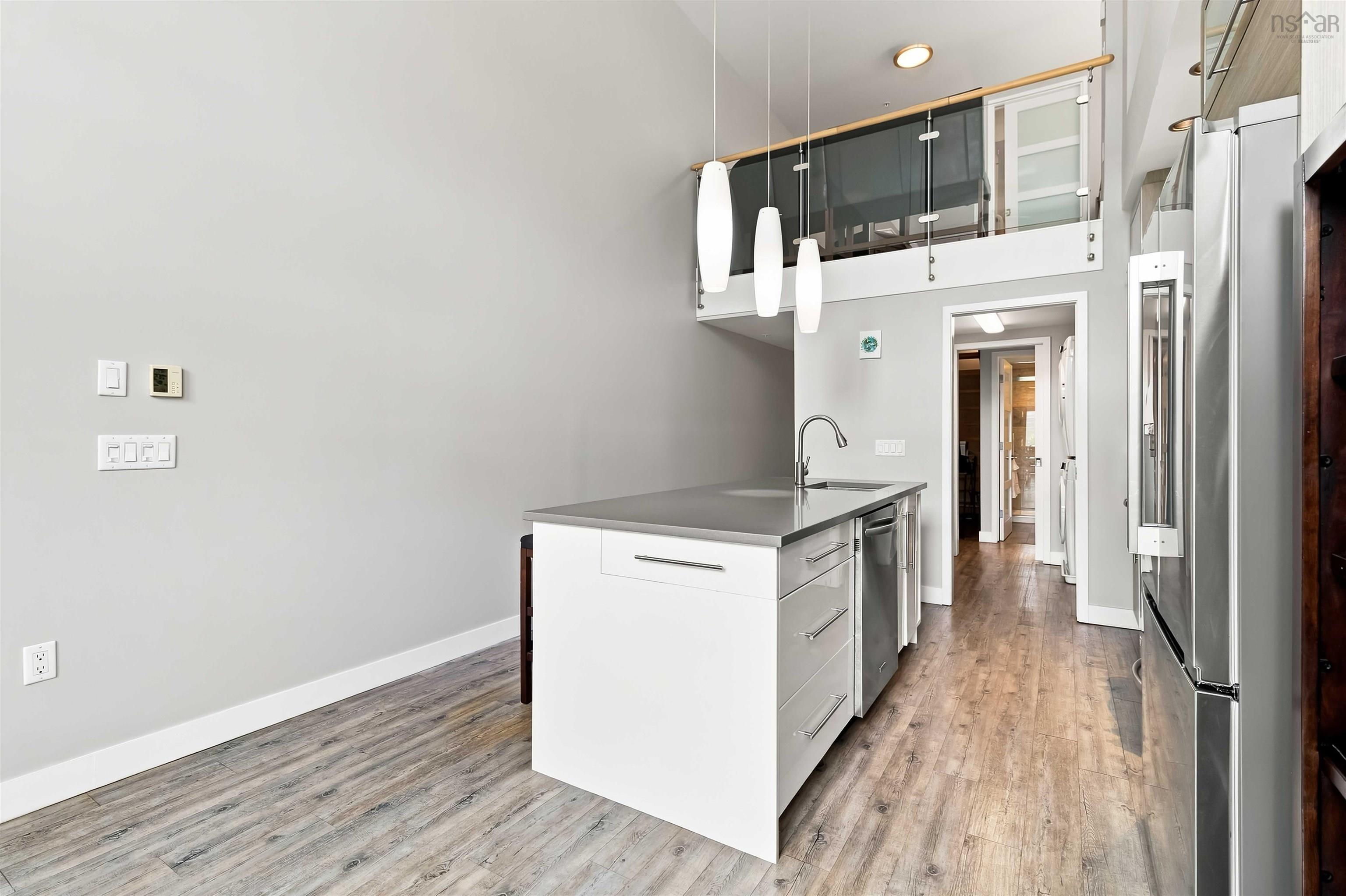 View image 10