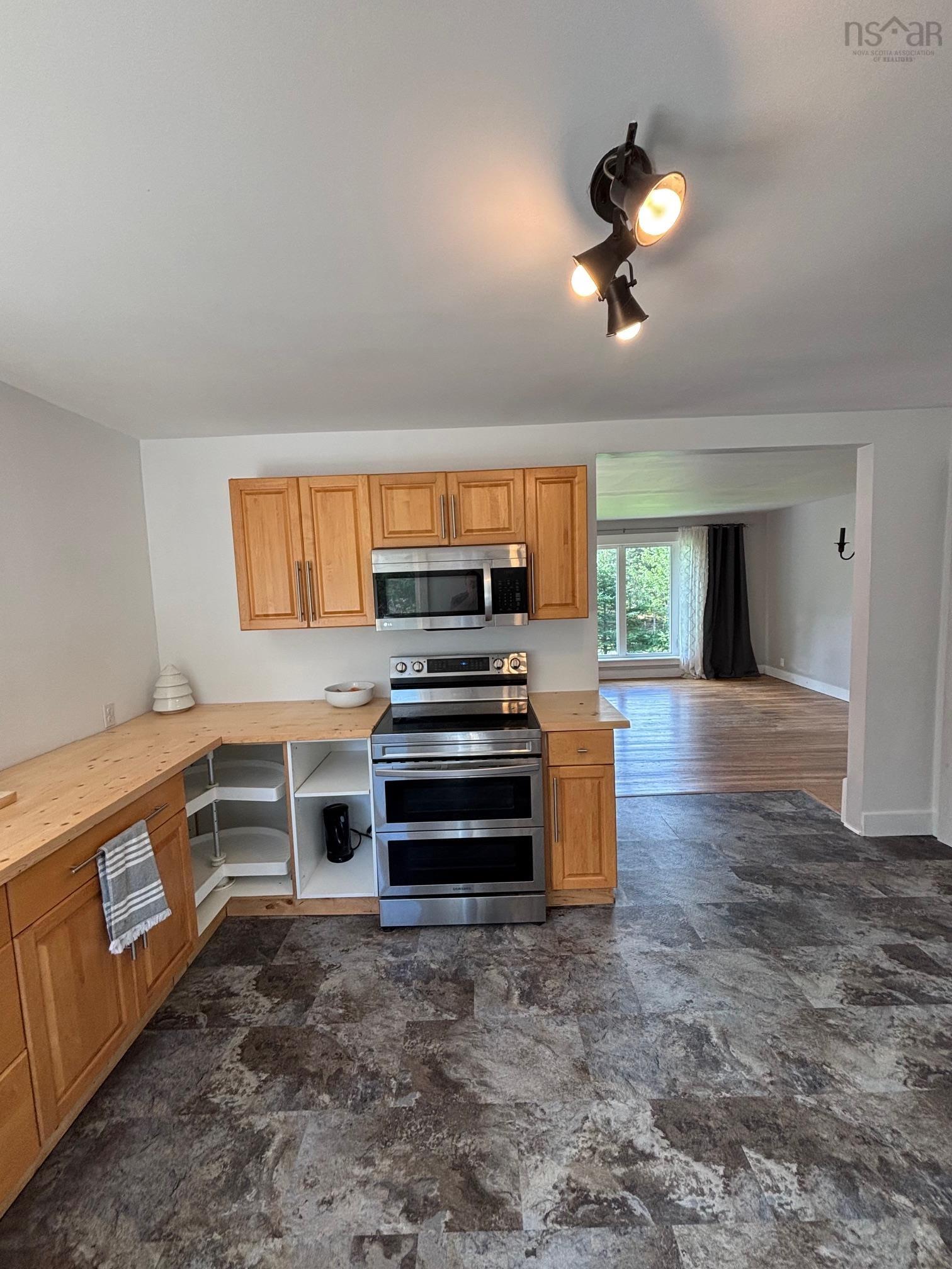 View image 13