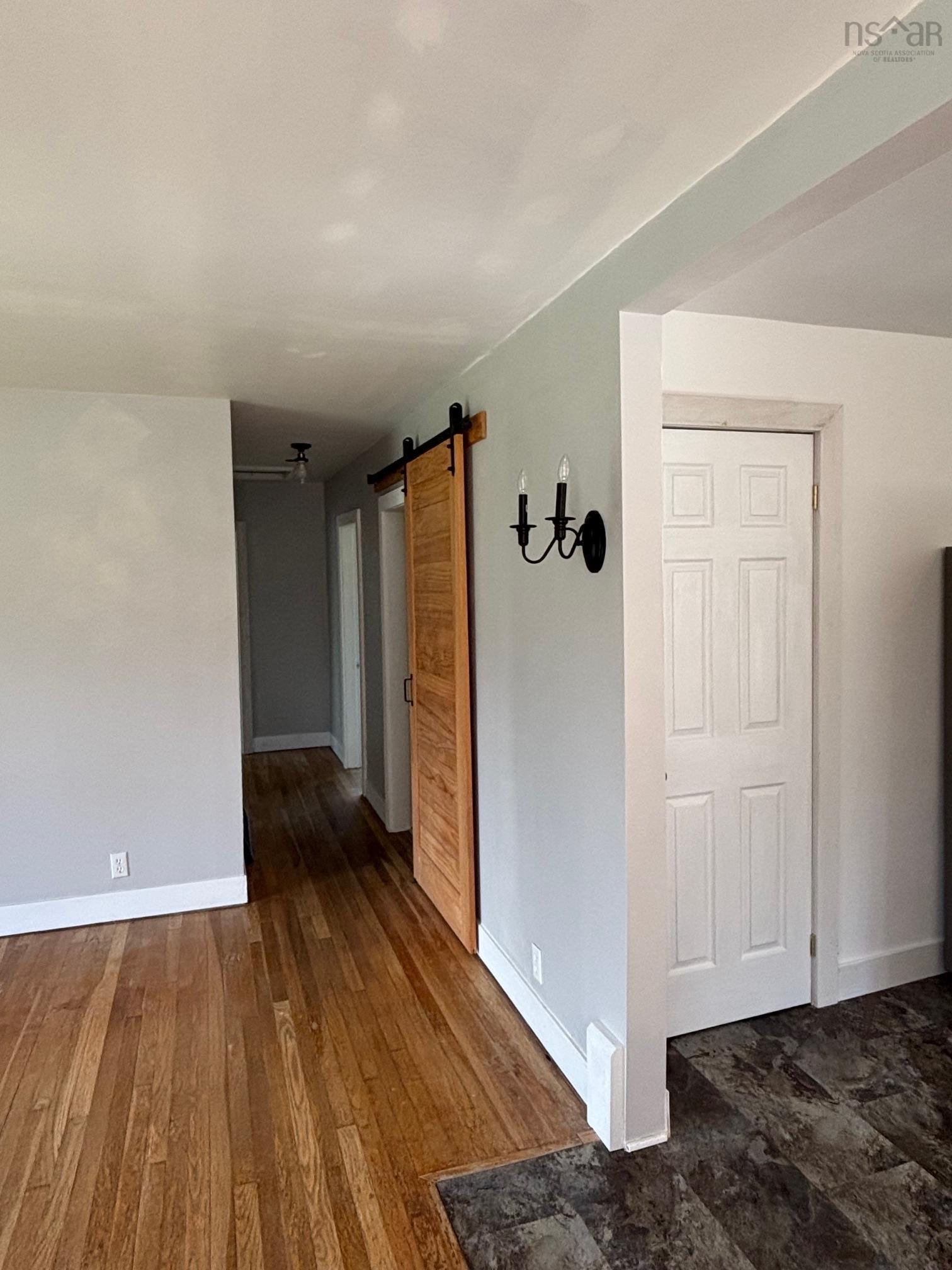 View image 18