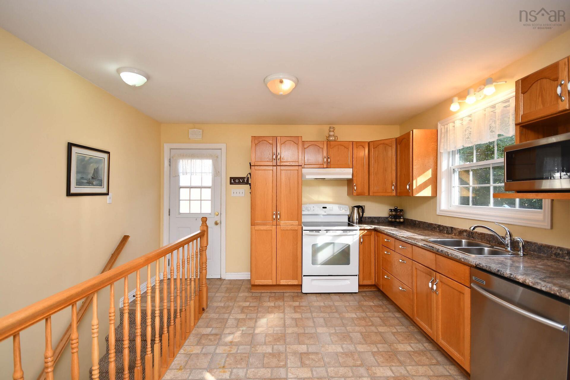 View image 11