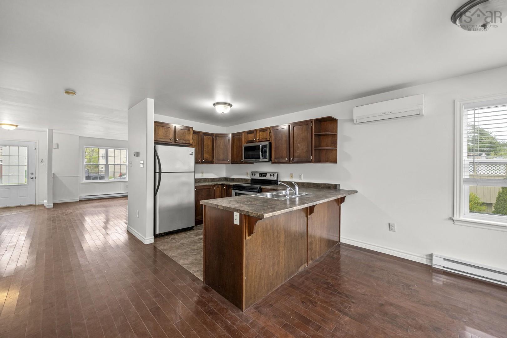View image 12
