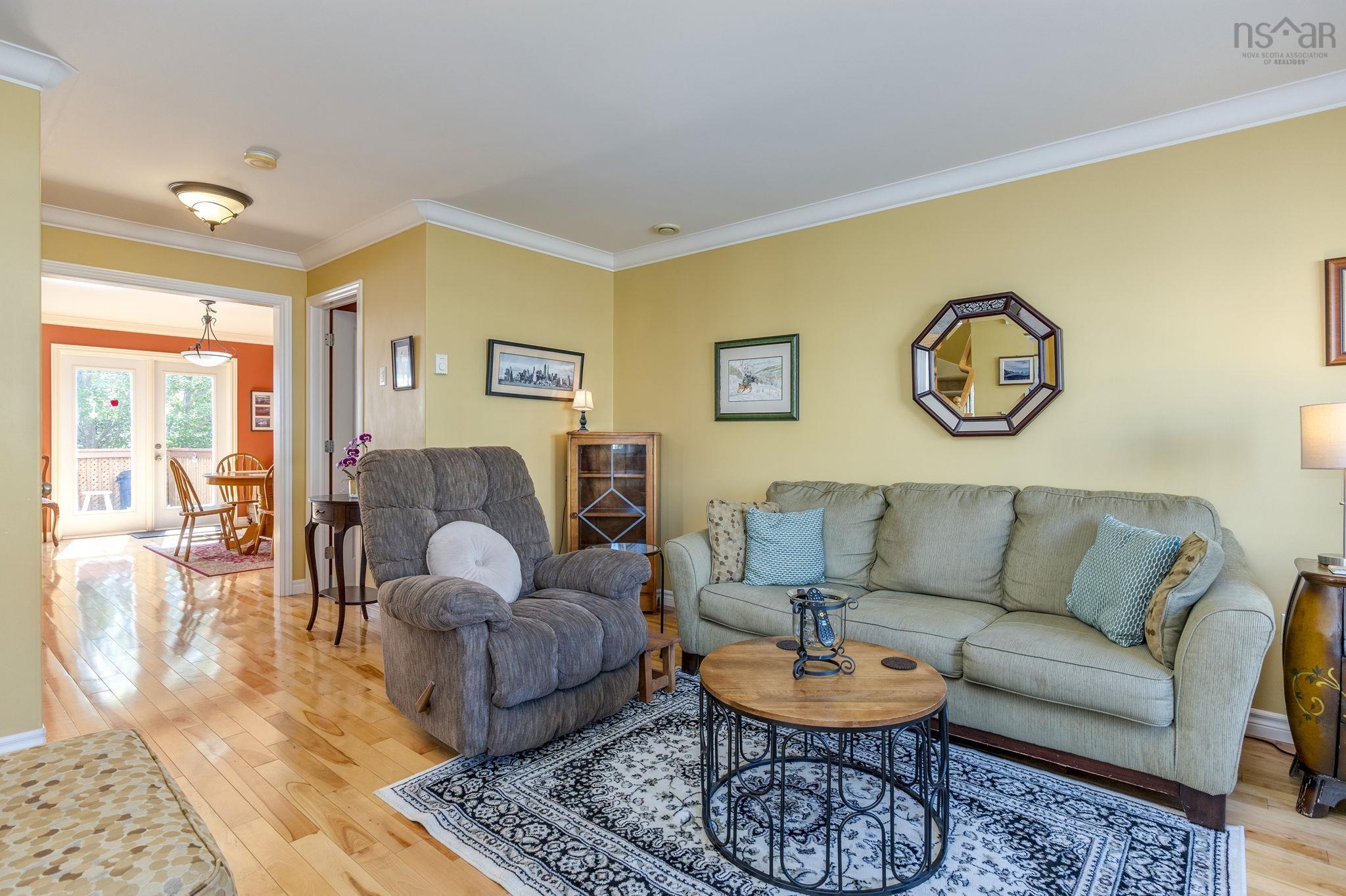 View image 16