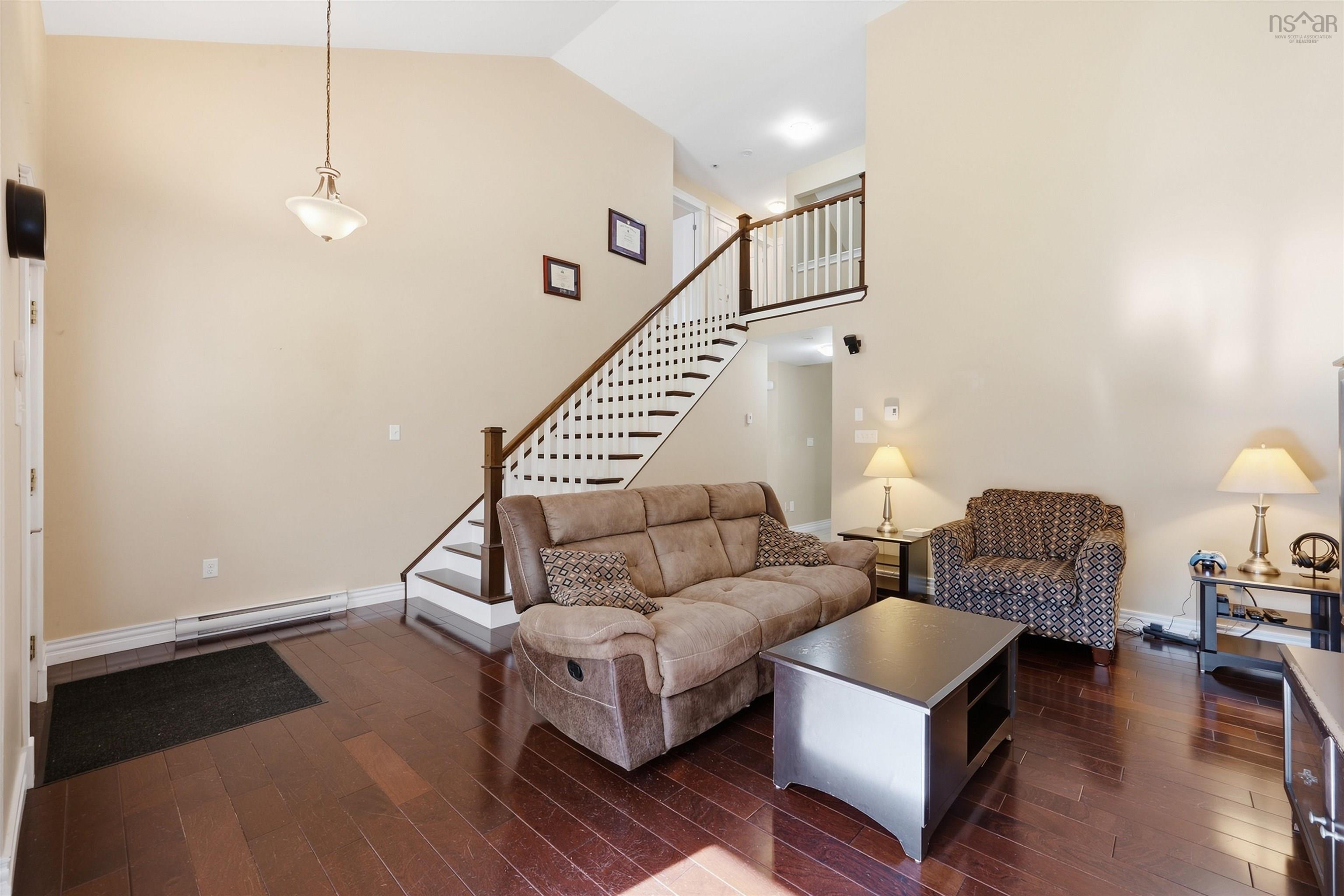 View image 9