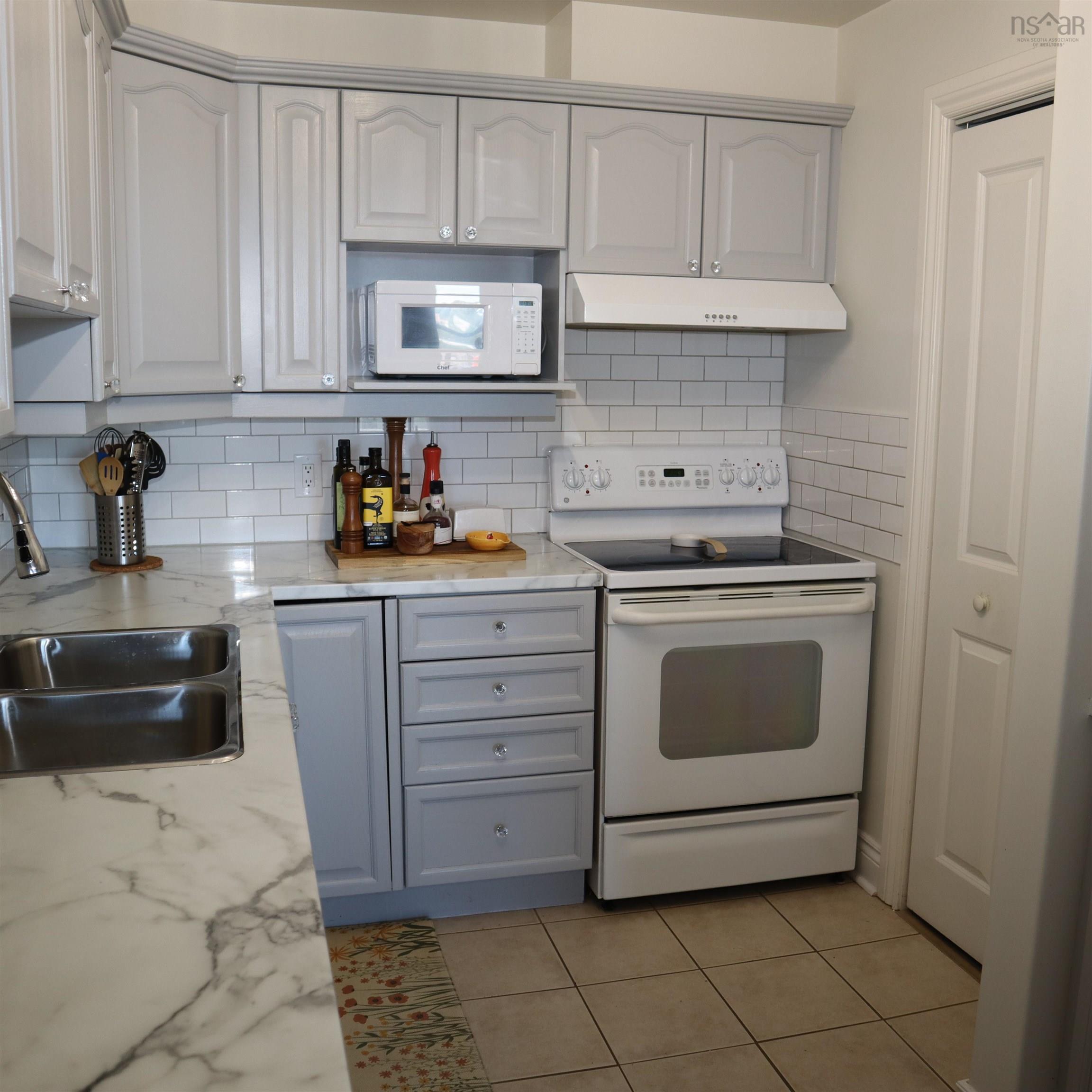 View image 8