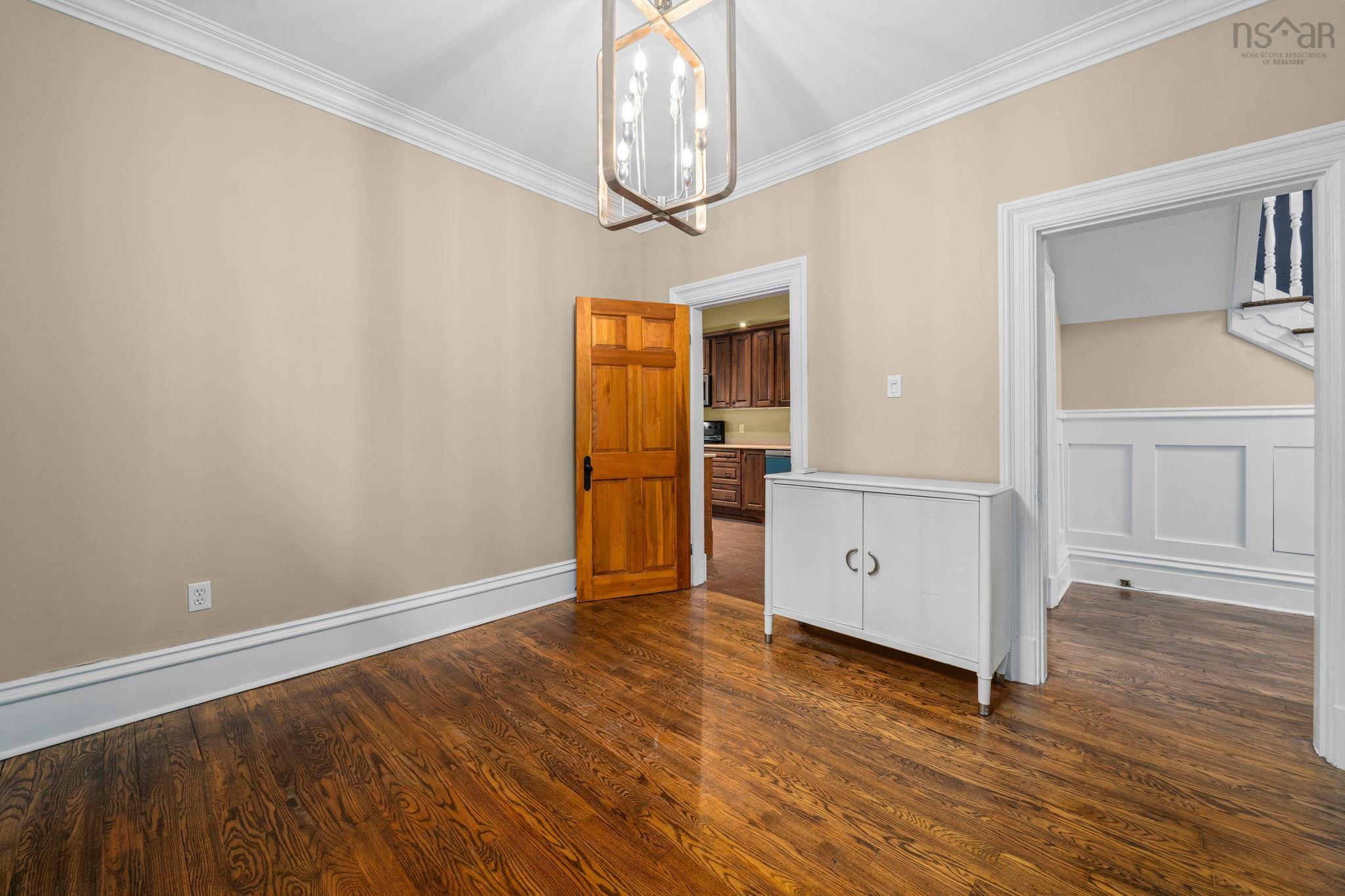View image 15