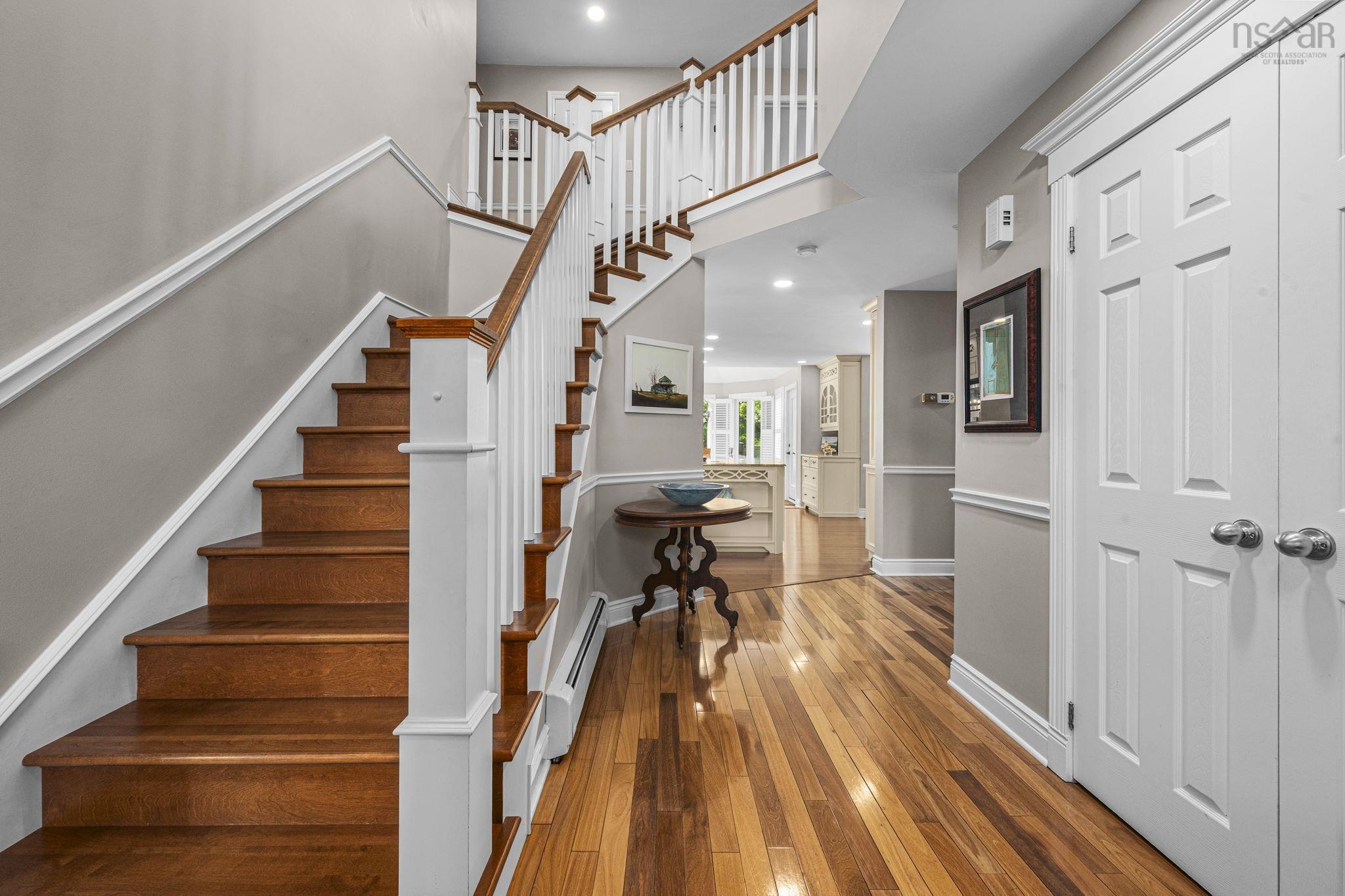 View image 8