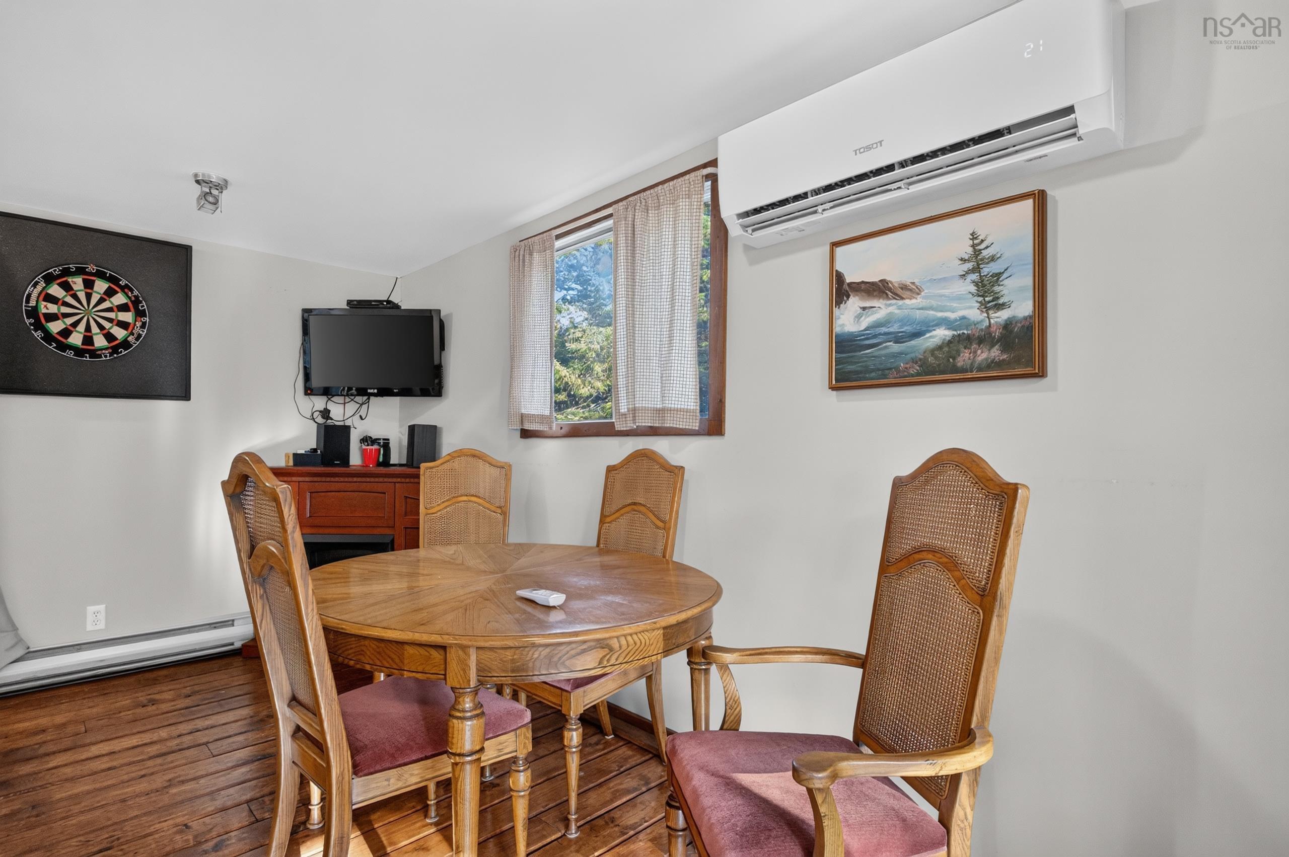 View image 16