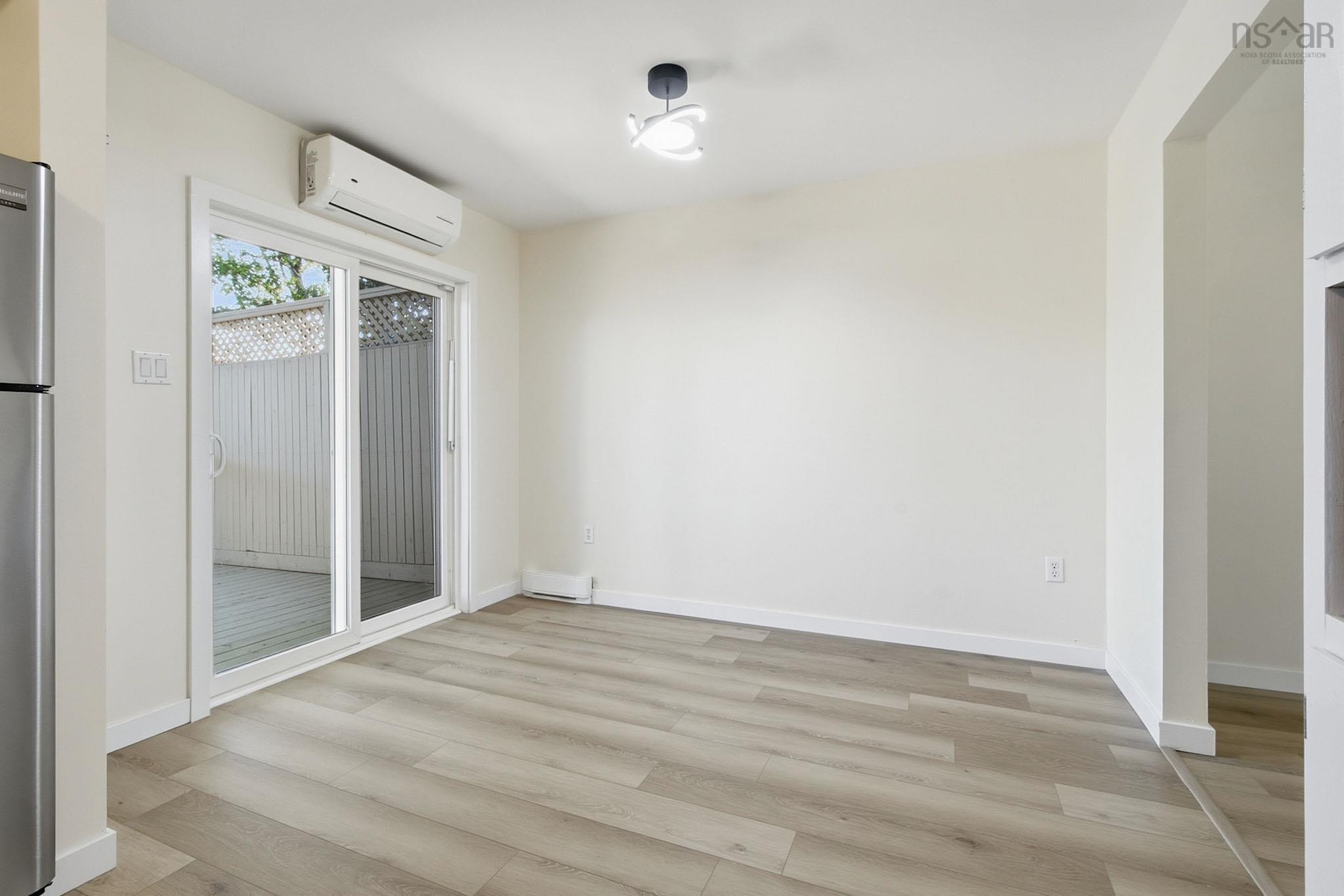 View image 10