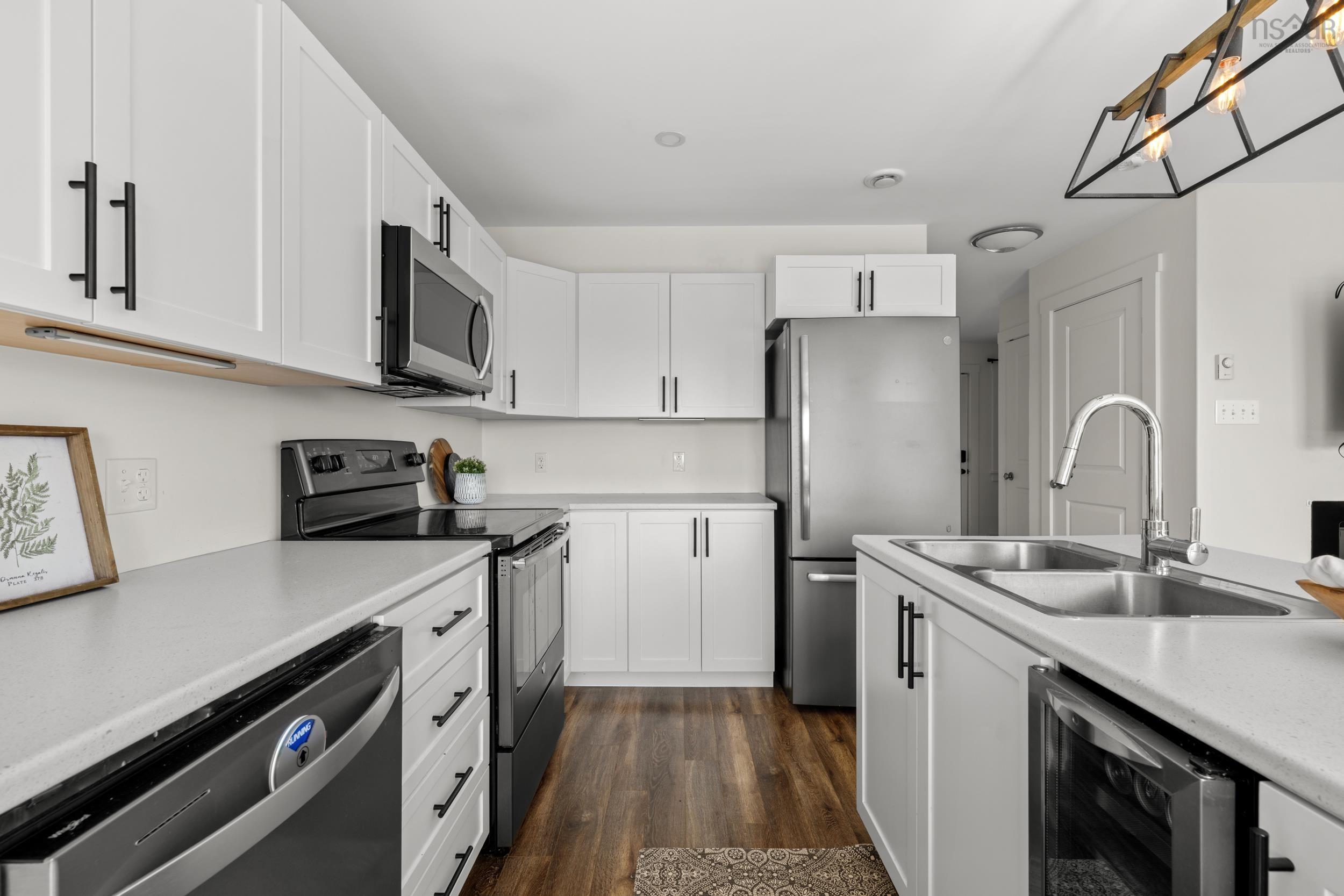View image 18