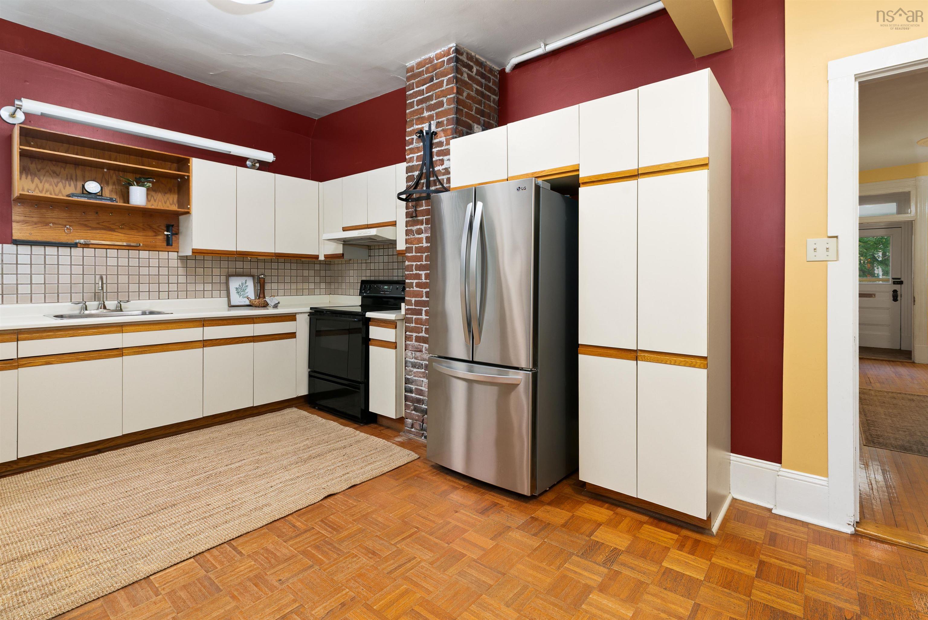 View image 18