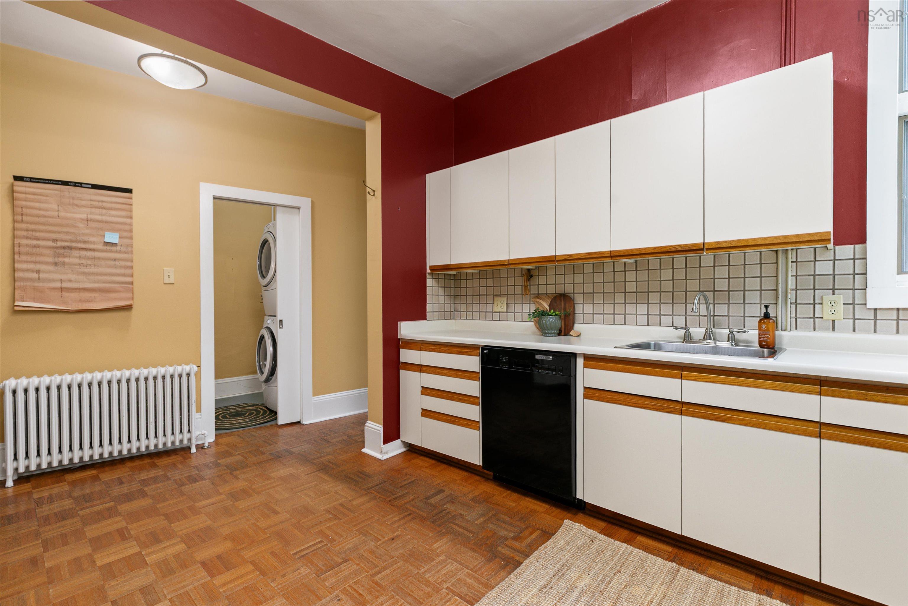 View image 19