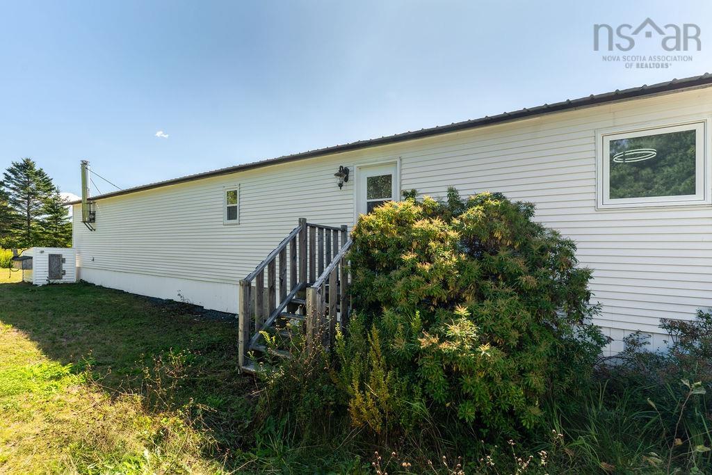 View image 40