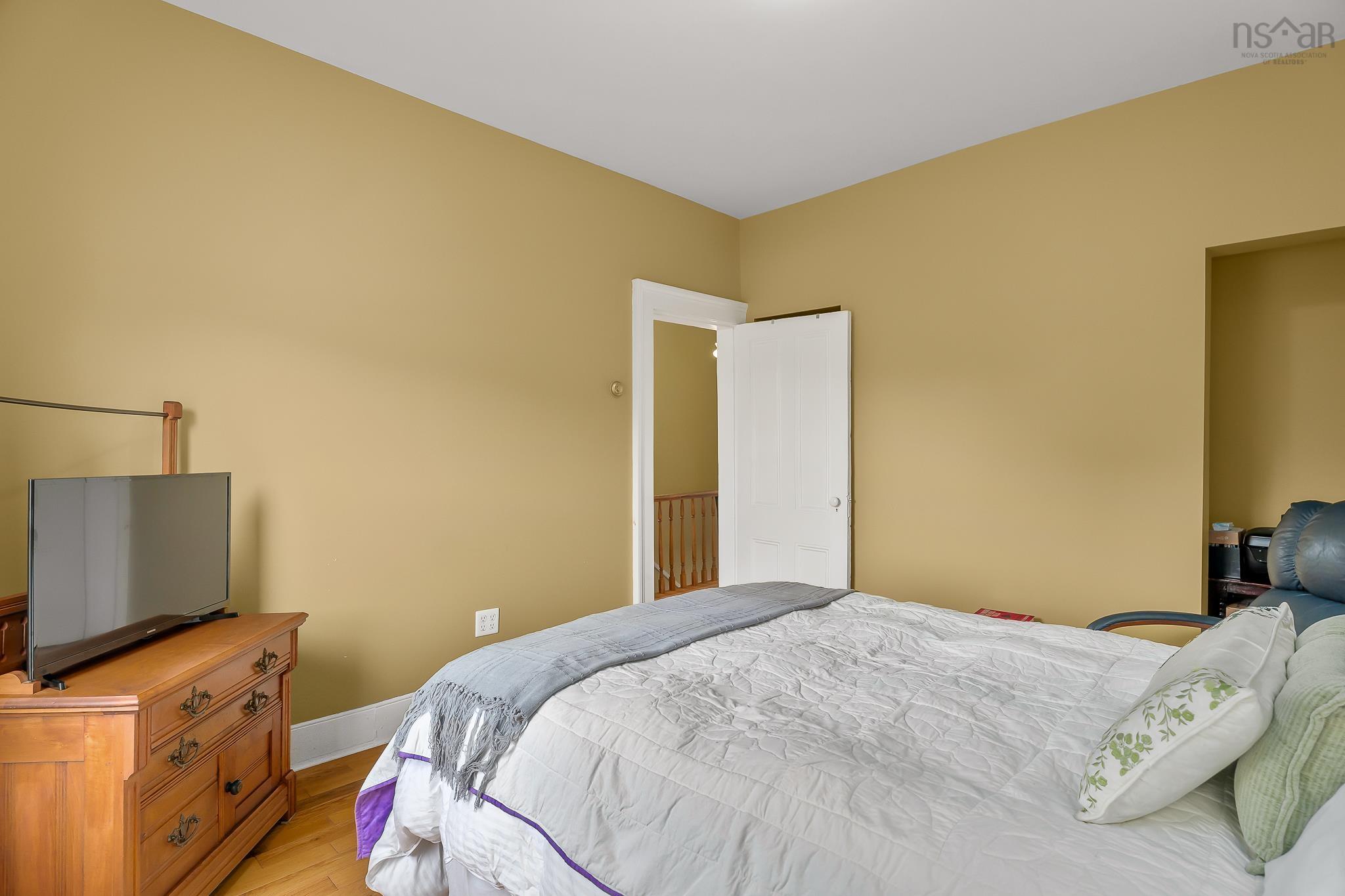 View image 19