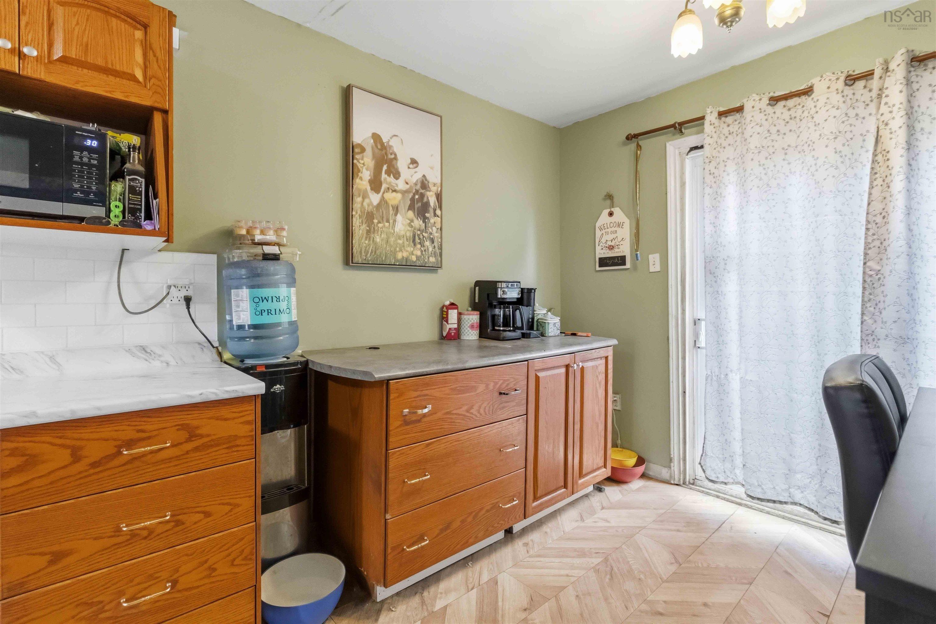 View image 12