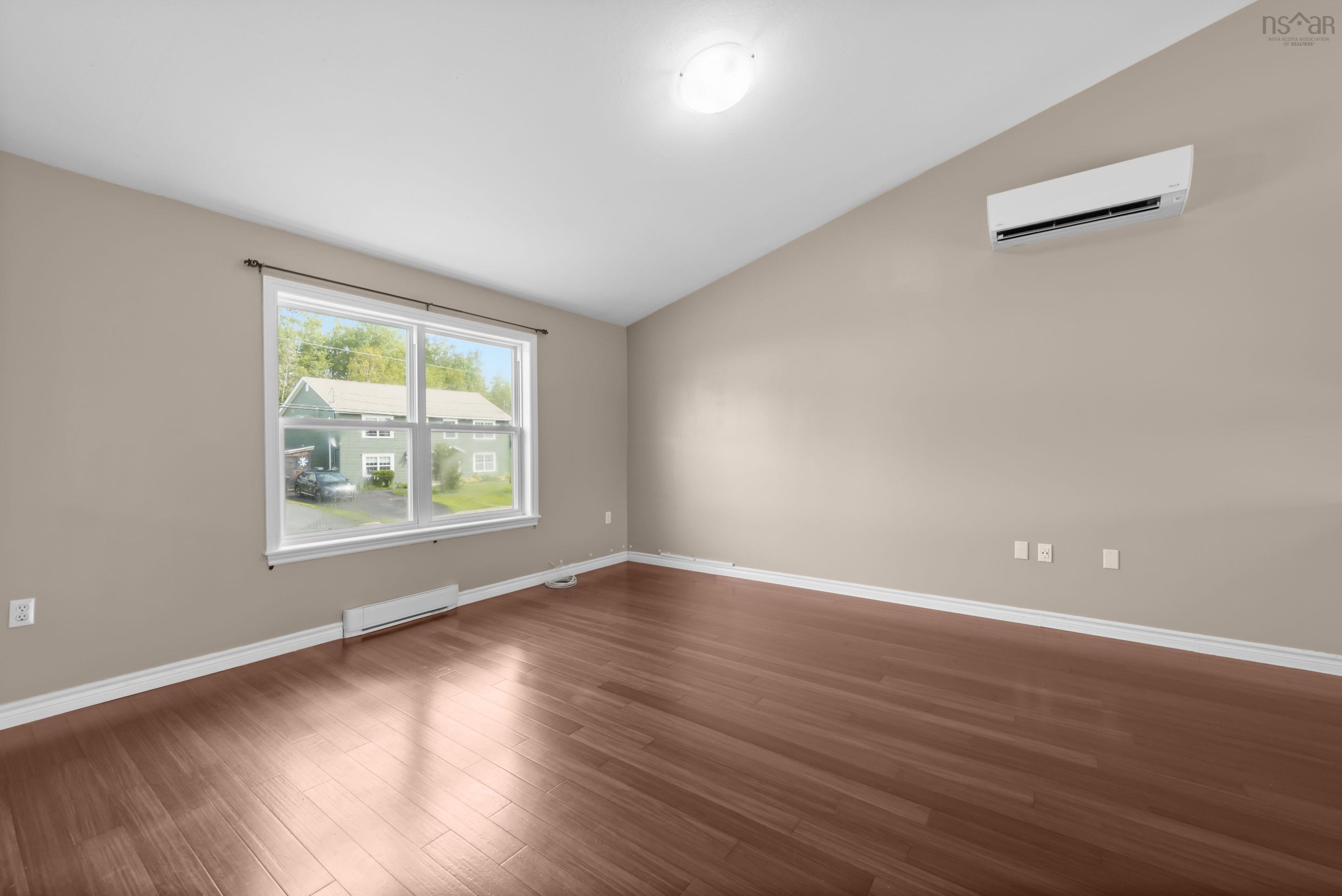 View image 8