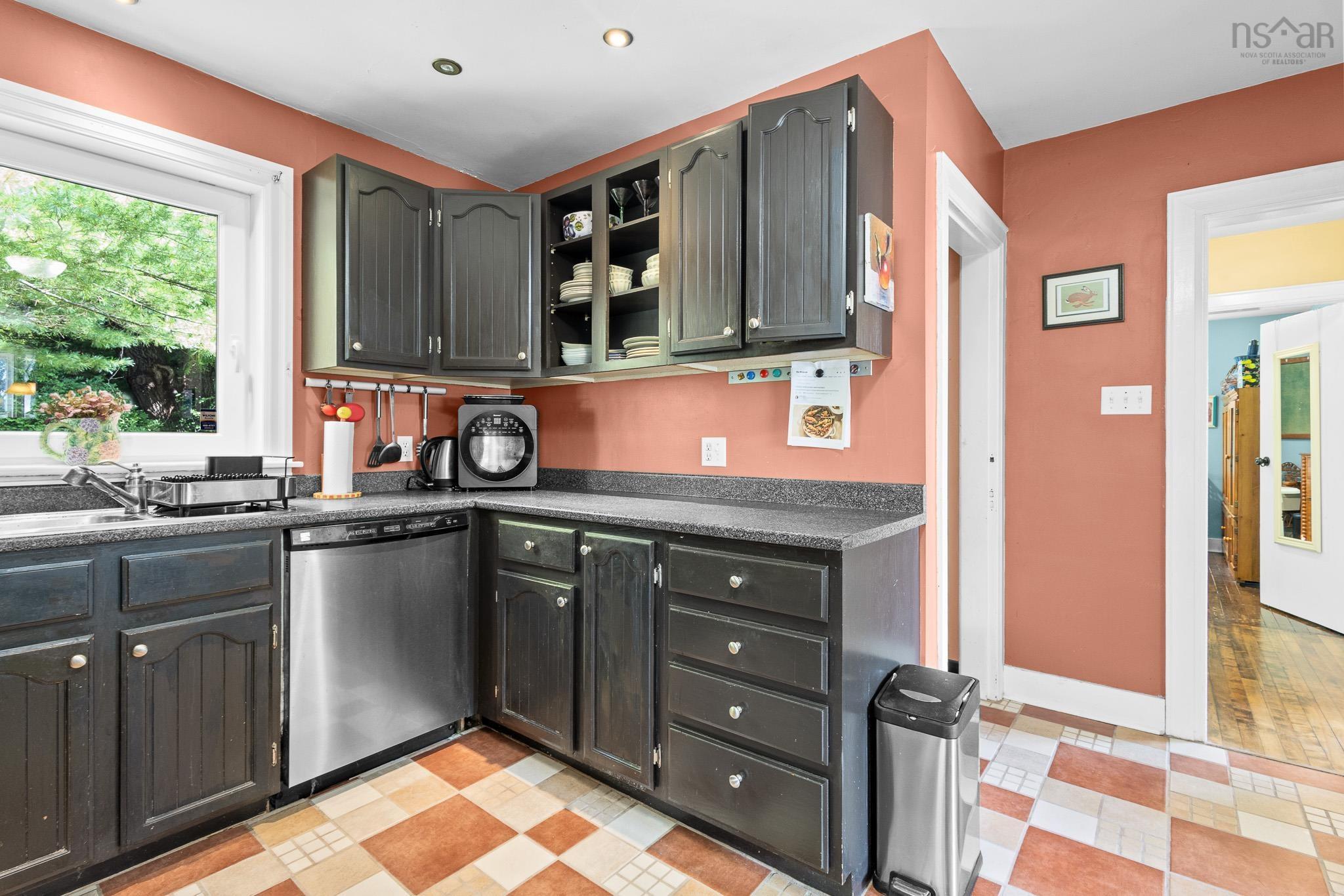 View image 11