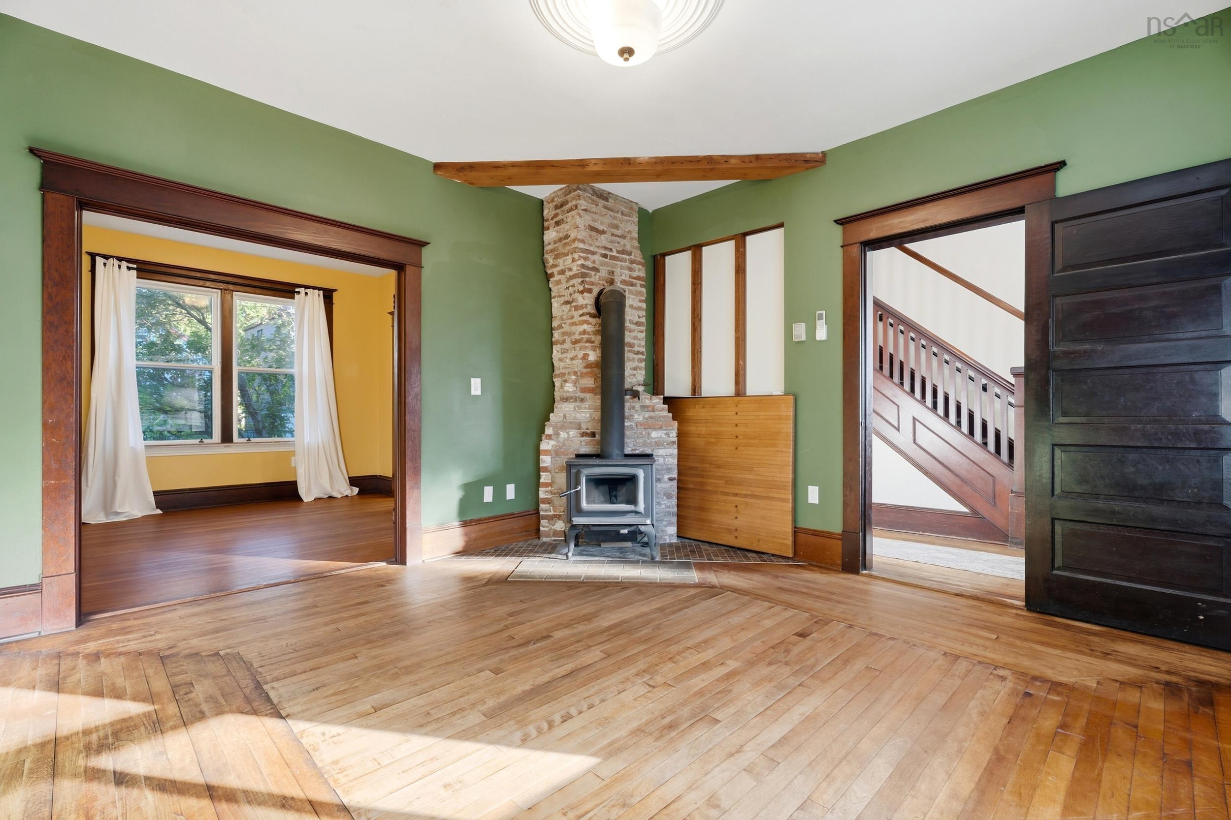 View image 21