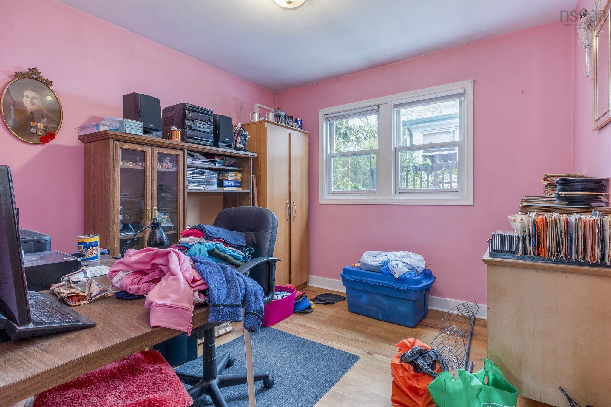 View image 17