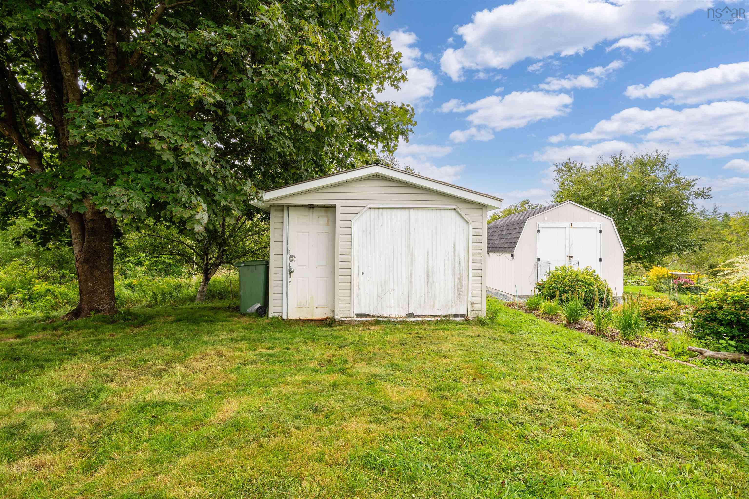 View image 35