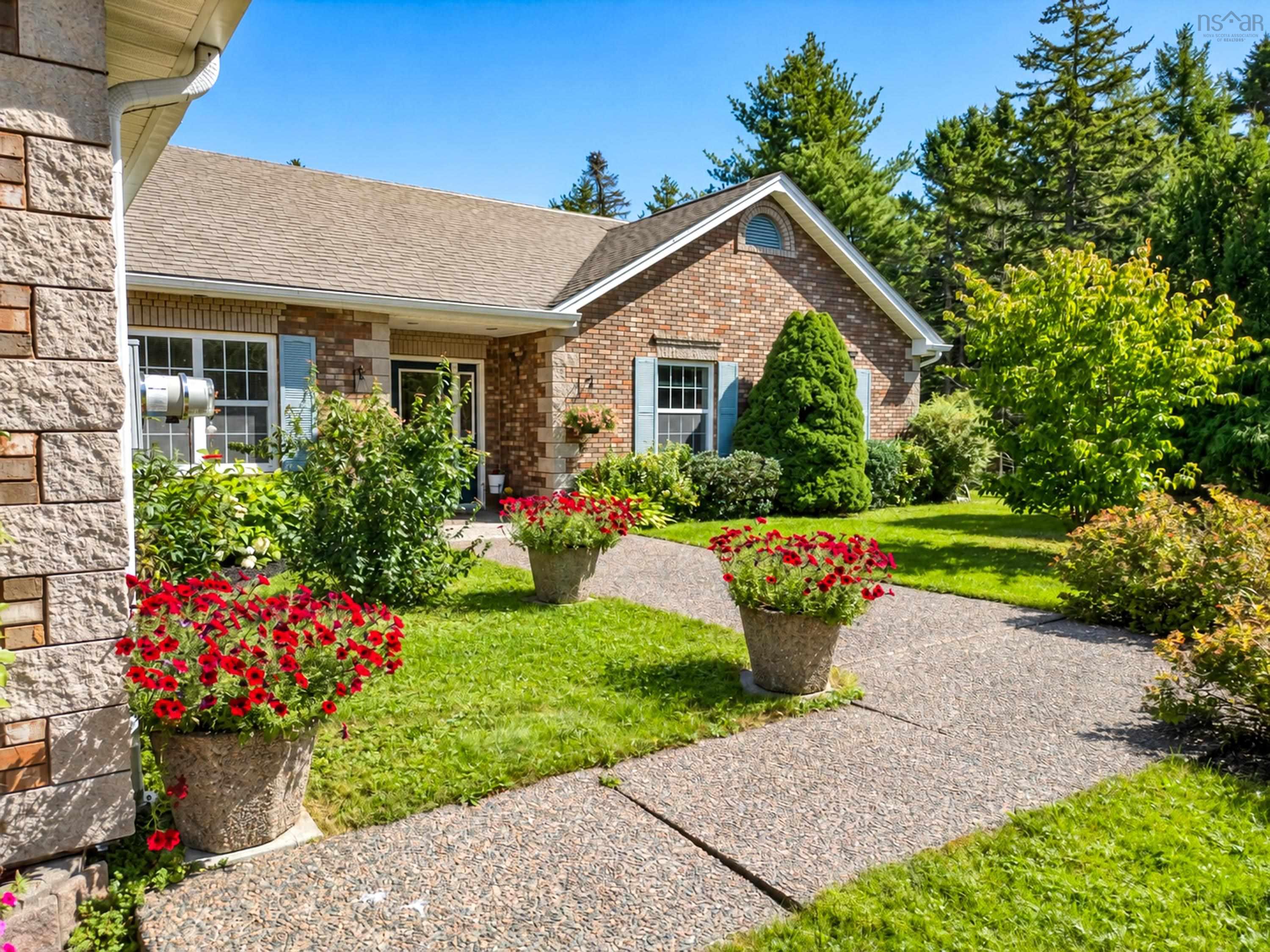 View image 32