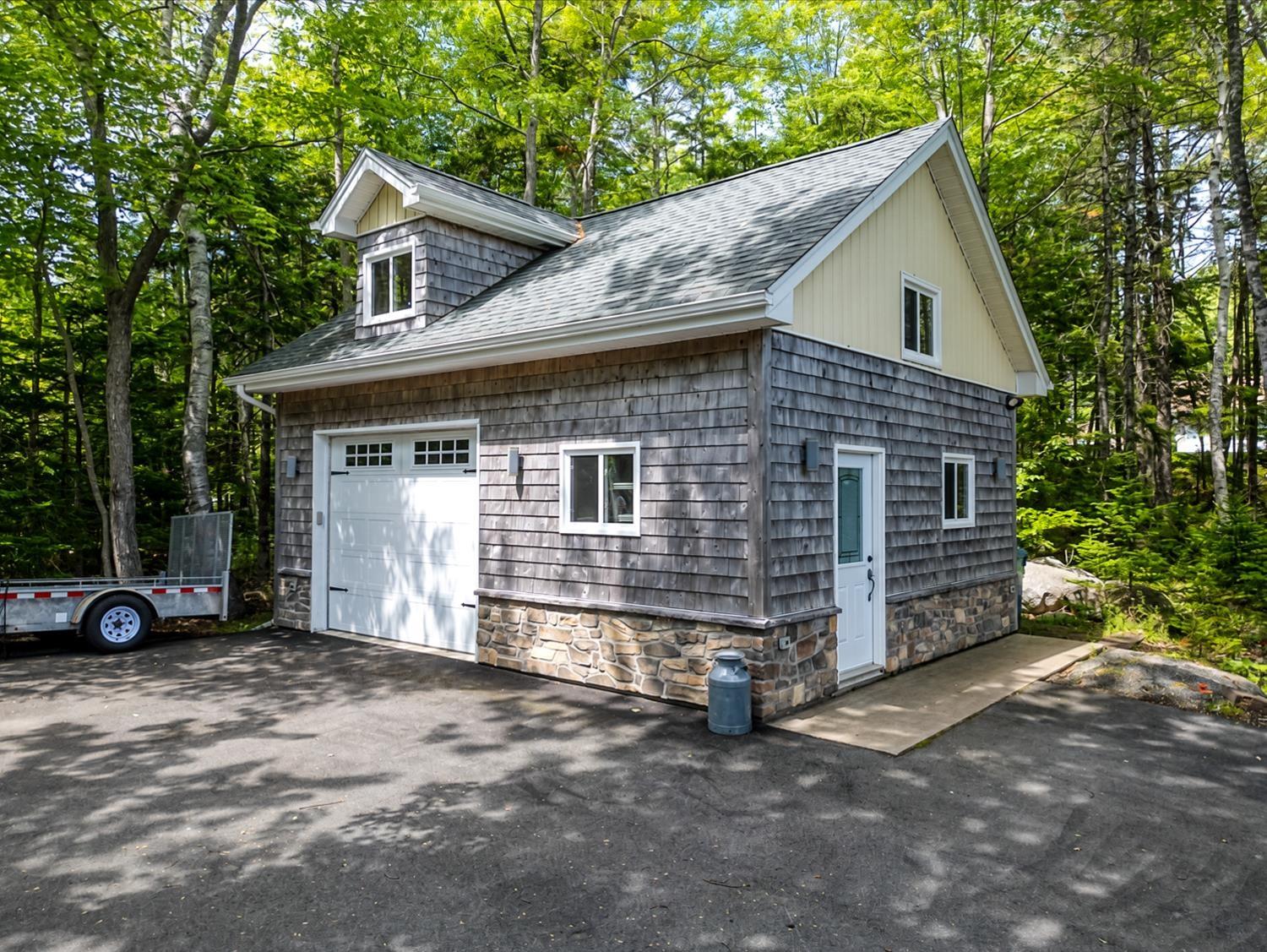 View image 35