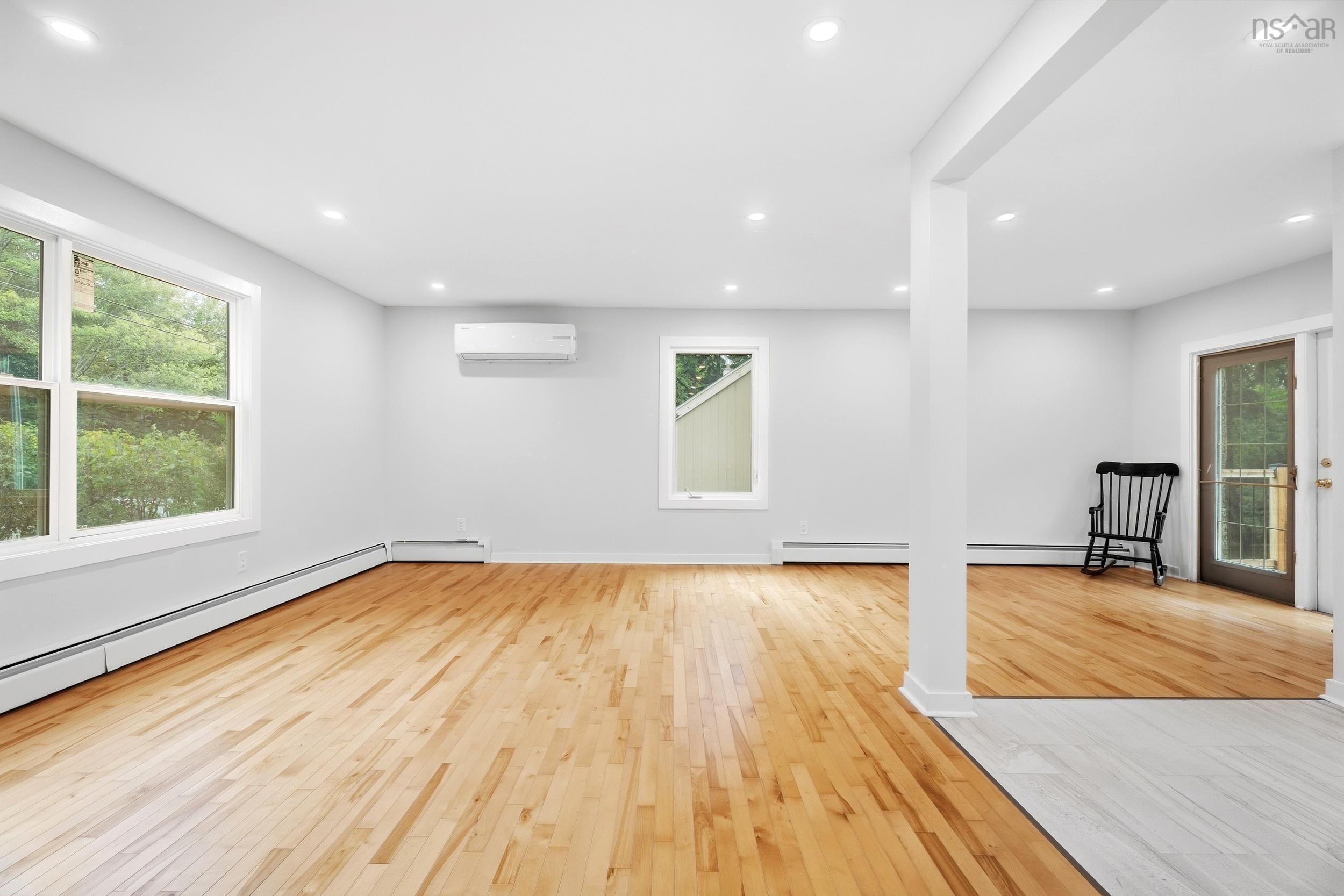 View image 12