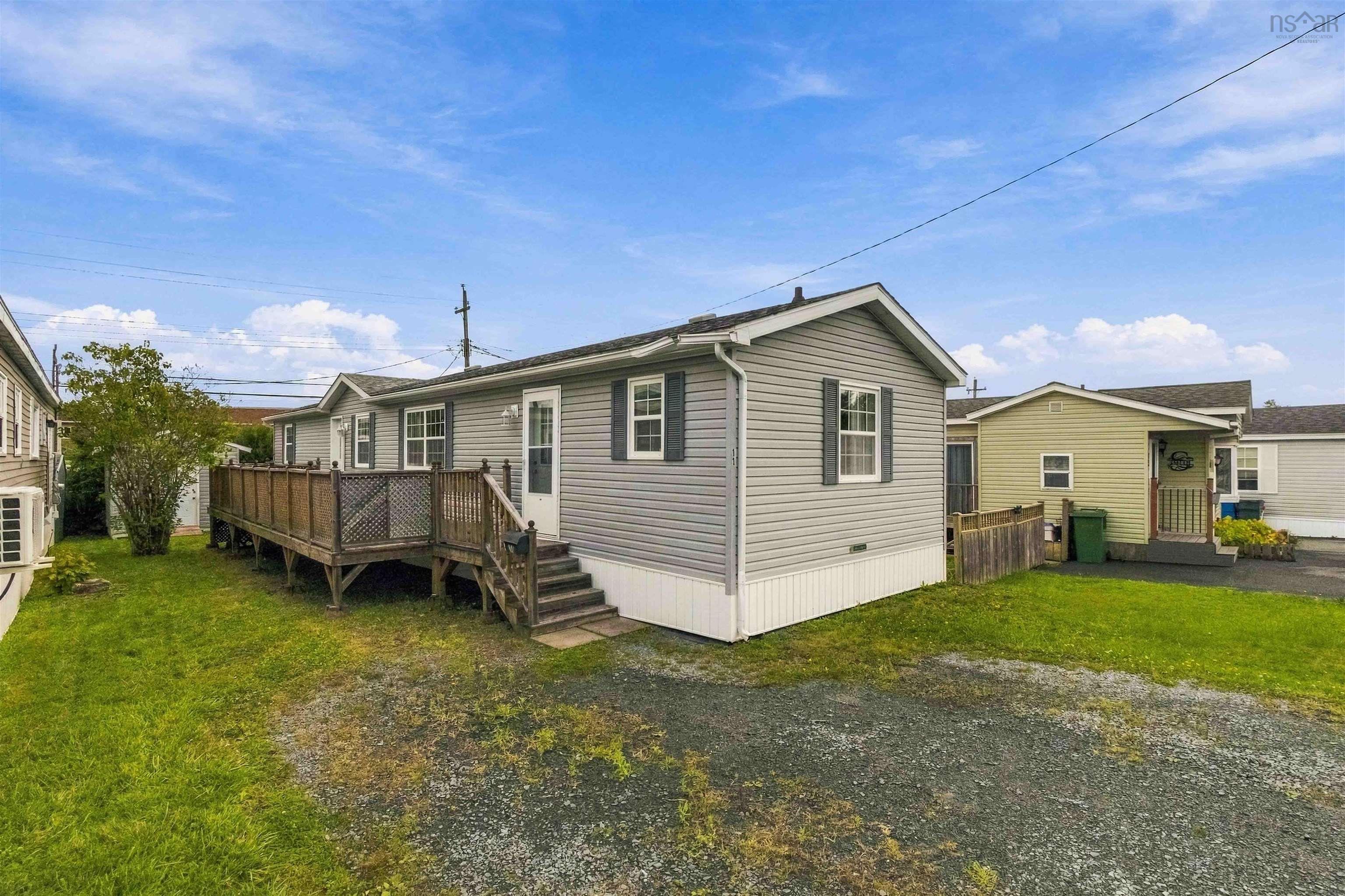 Thumbnail image for 11 Wilson Avenue MLS<sup>®</sup> 202623587
