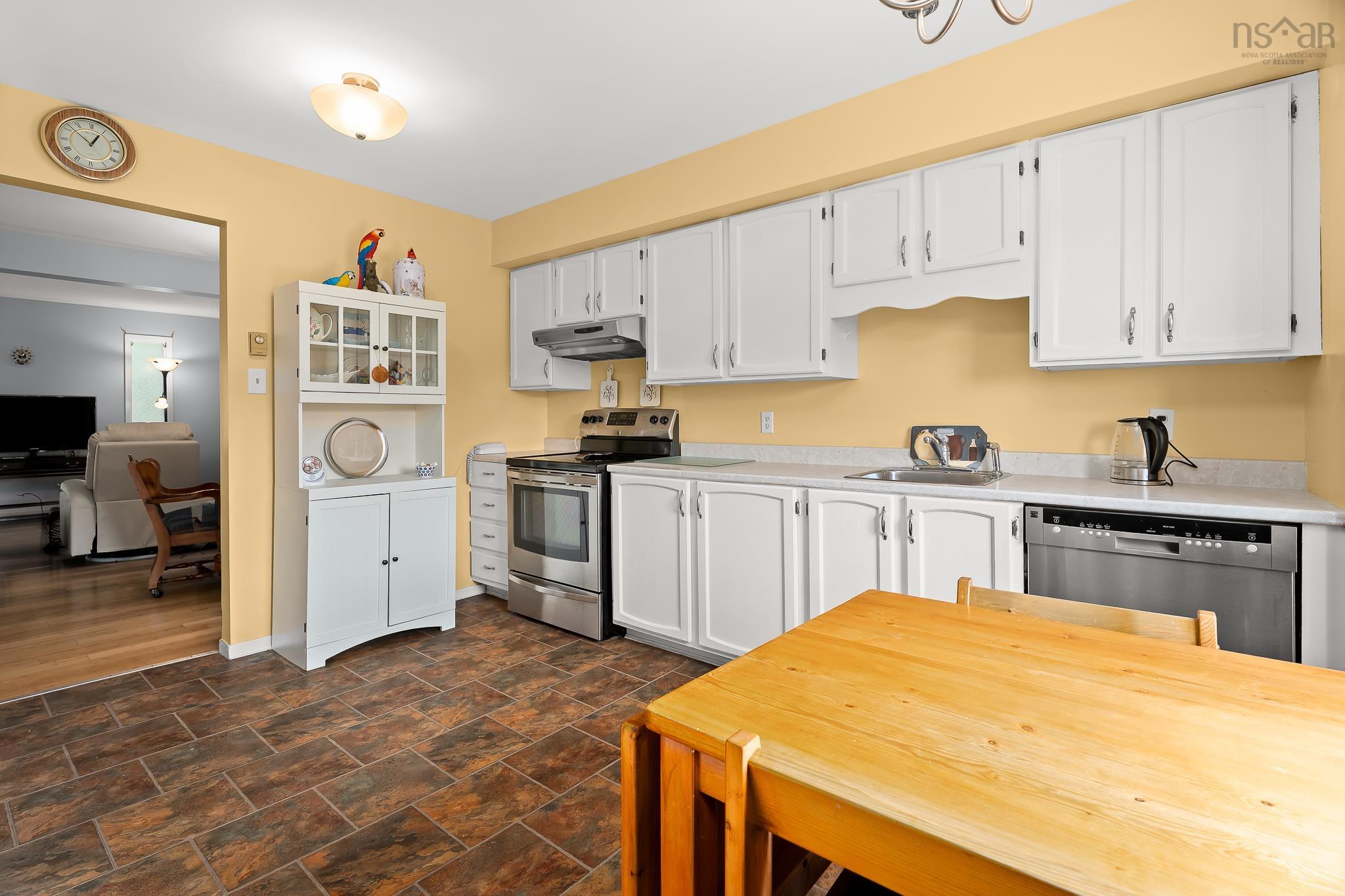 View image 12