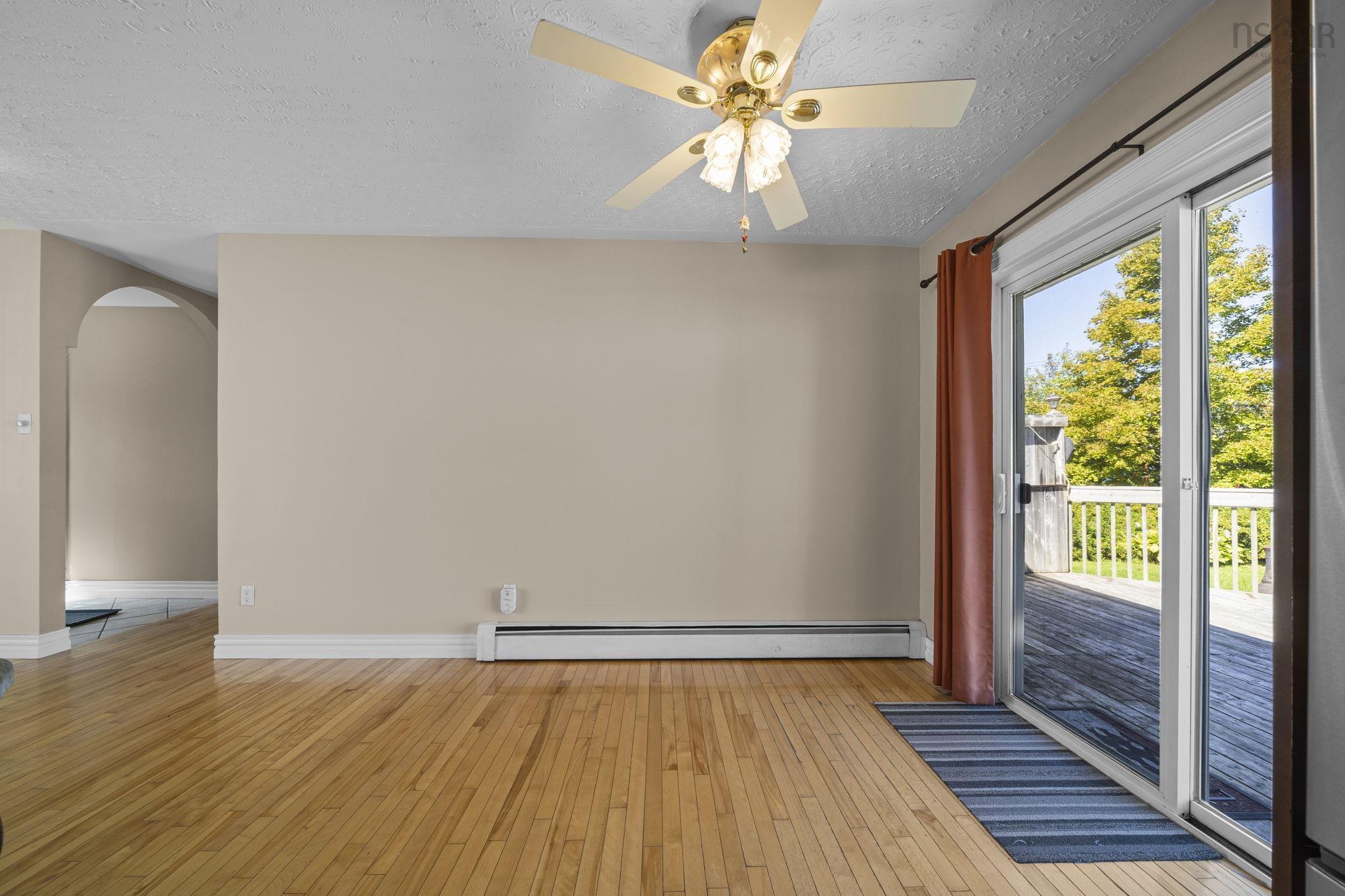 View image 12
