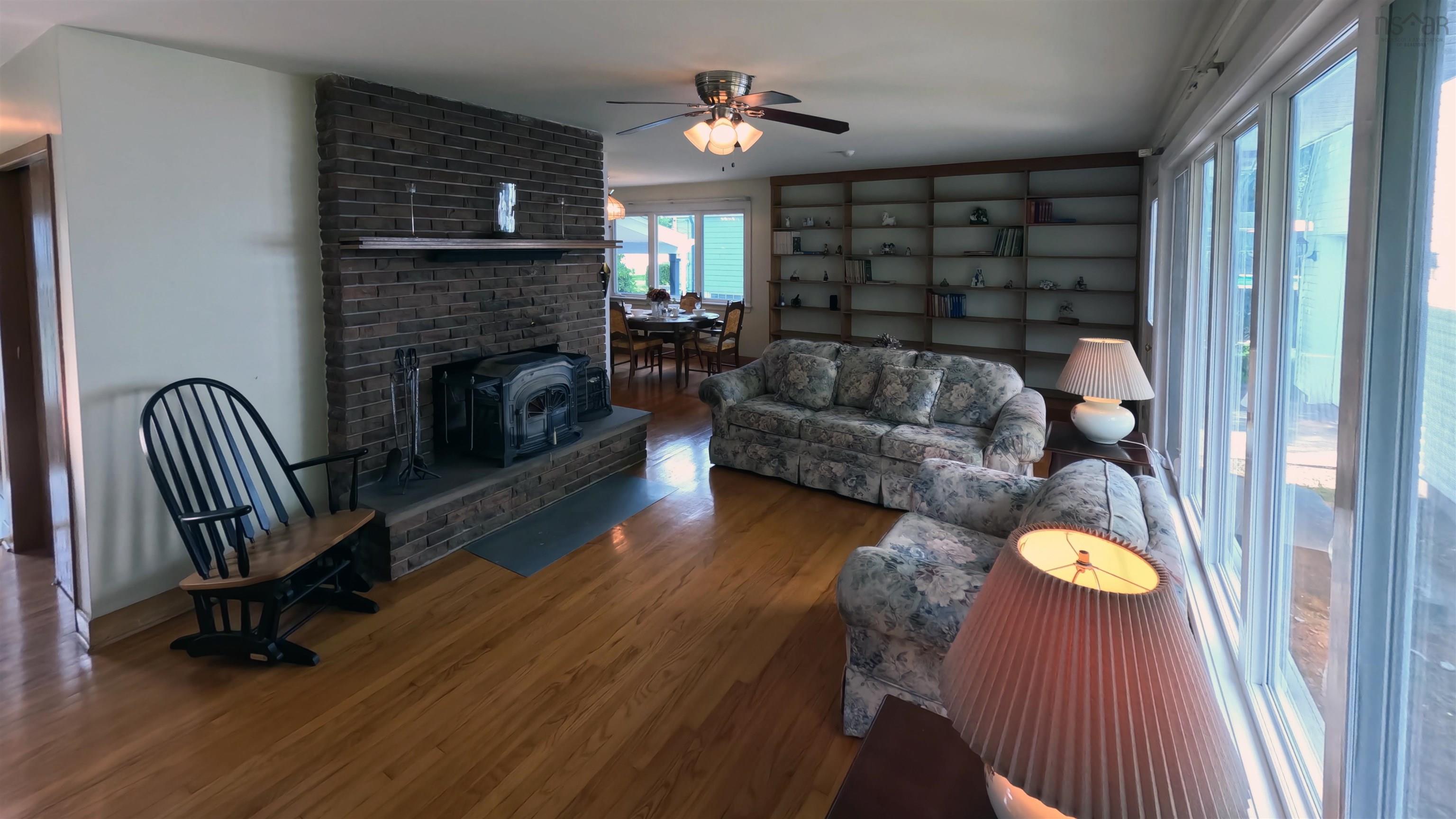 View image 6