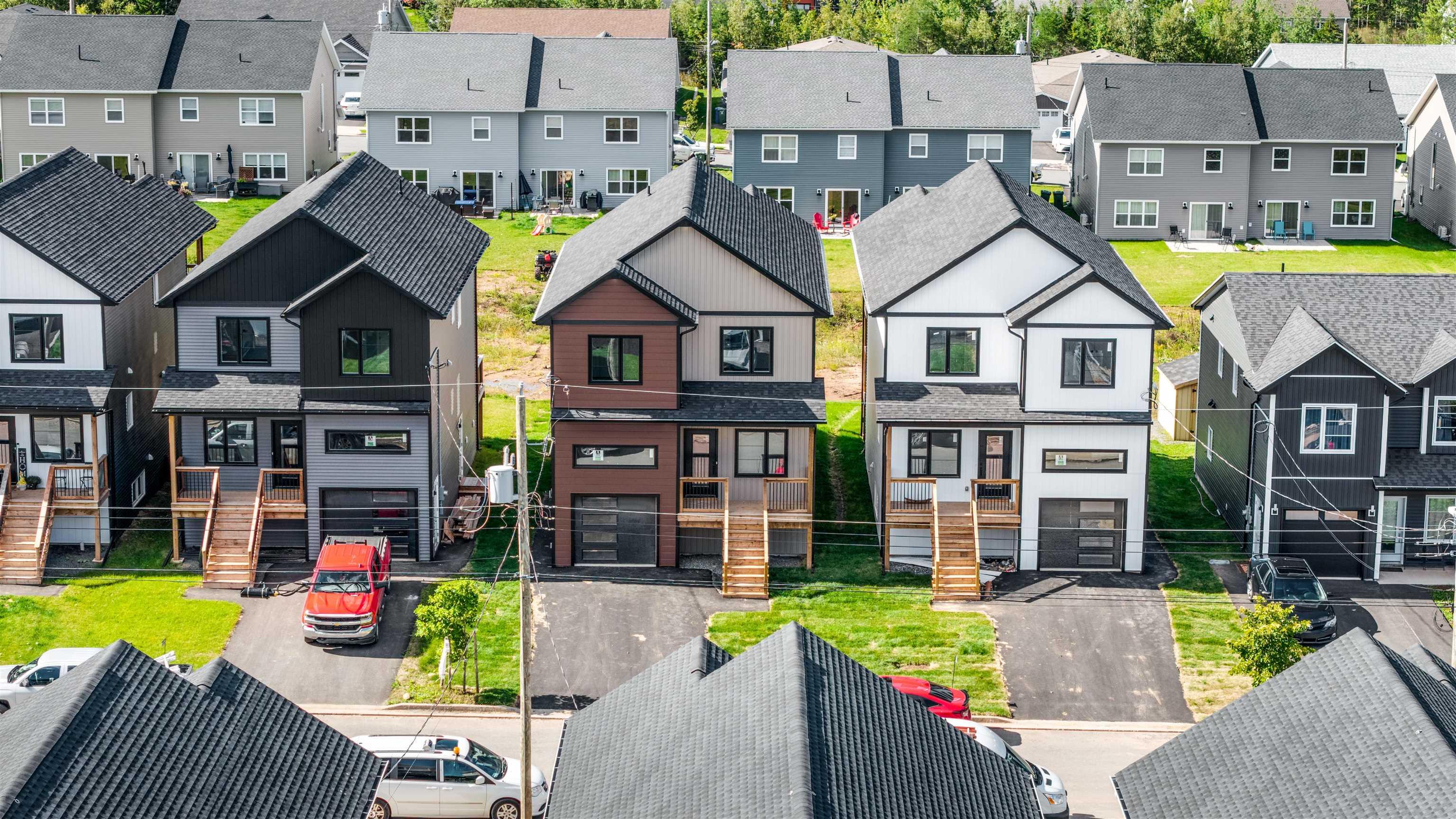 Thumbnail image for 30 Brianna Drive MLS<sup>®</sup> 202623650