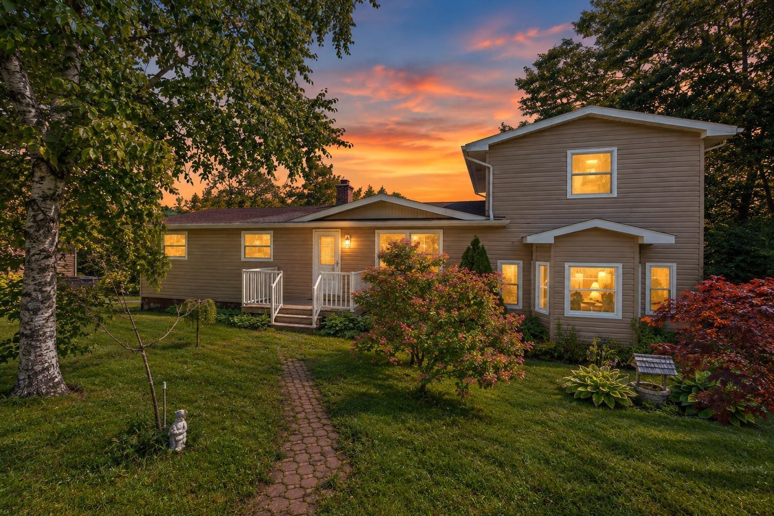 Thumbnail image for 14 Gordon Stewart Drive MLS<sup>®</sup> 202623651