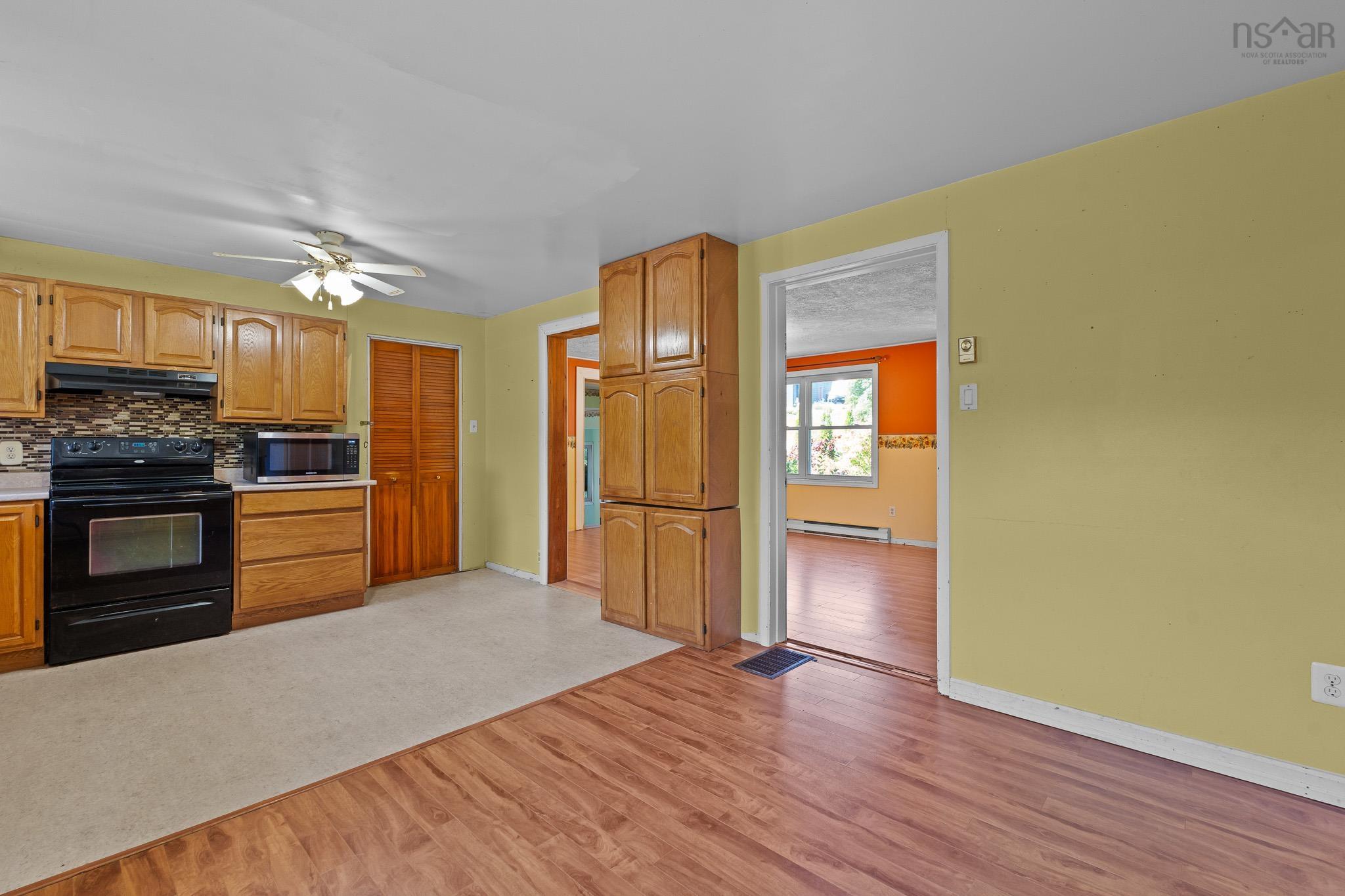 View image 9