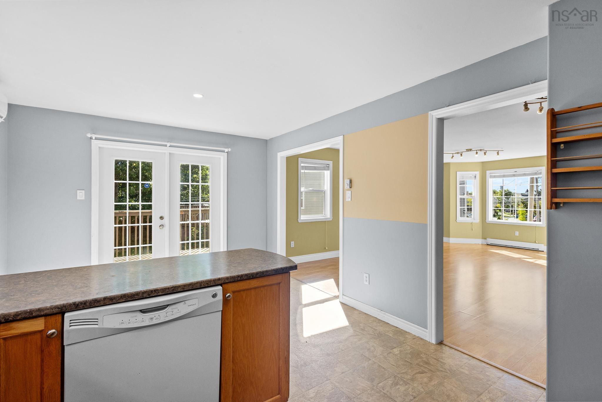 View image 12