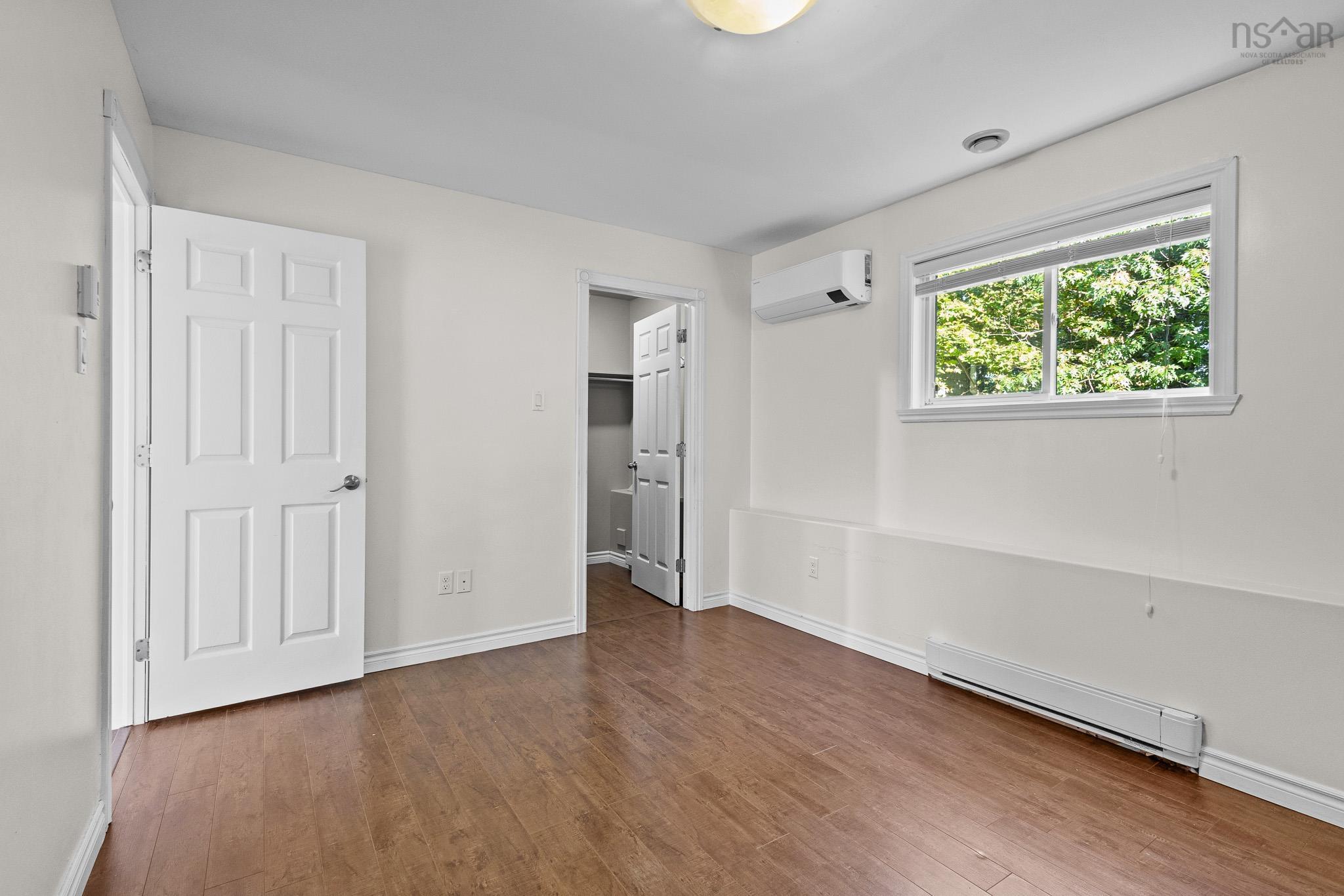 View image 16