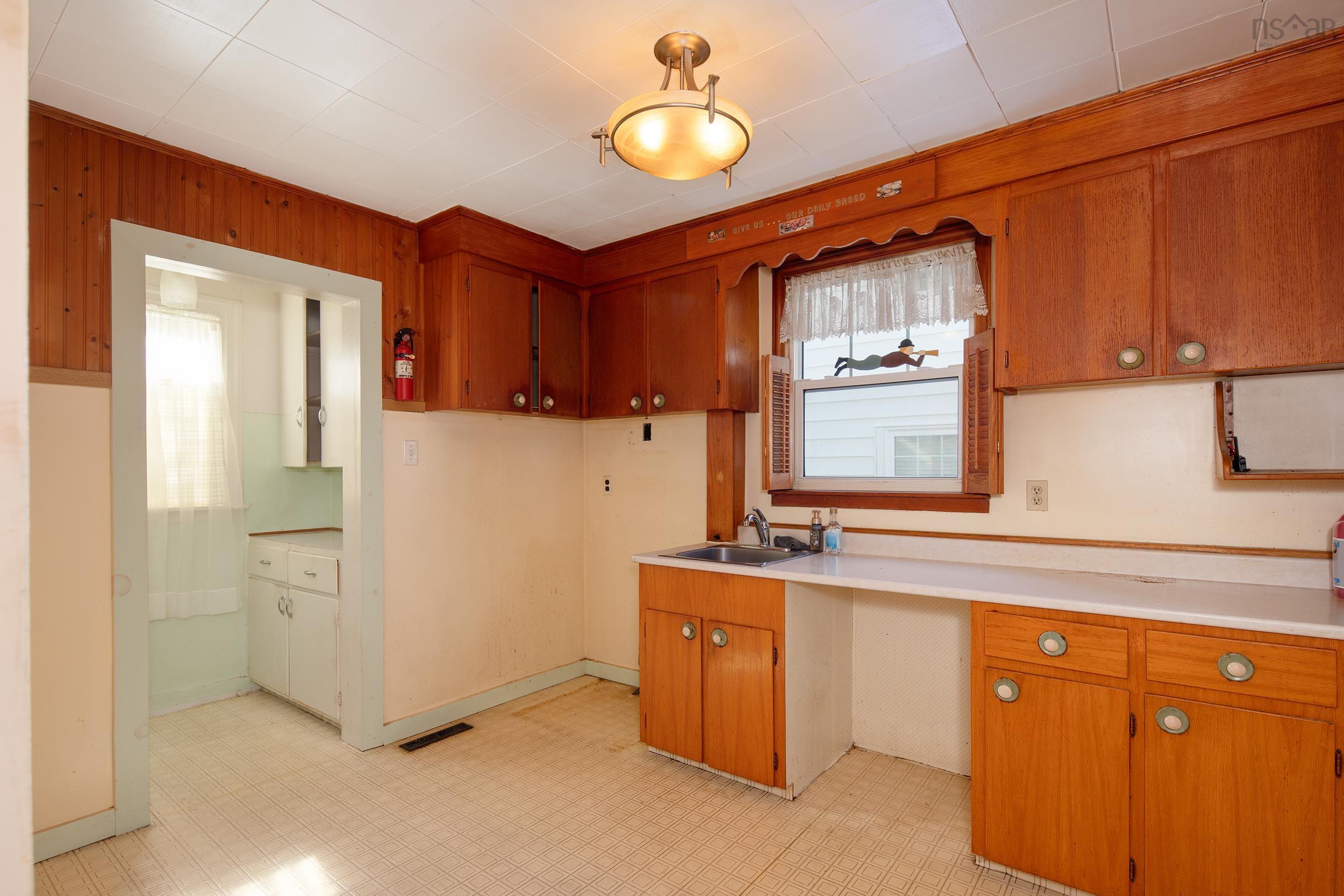 View image 11