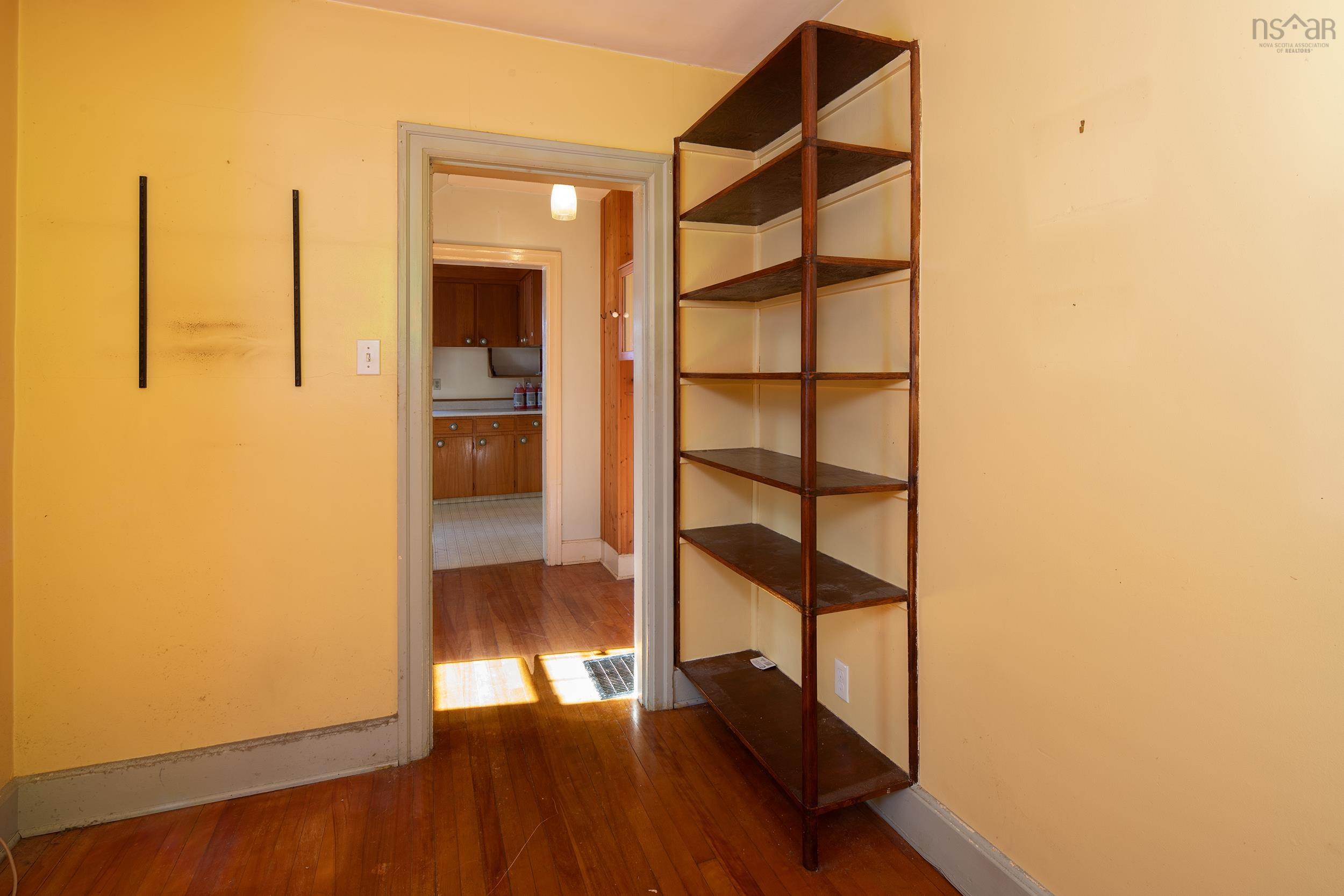 View image 19