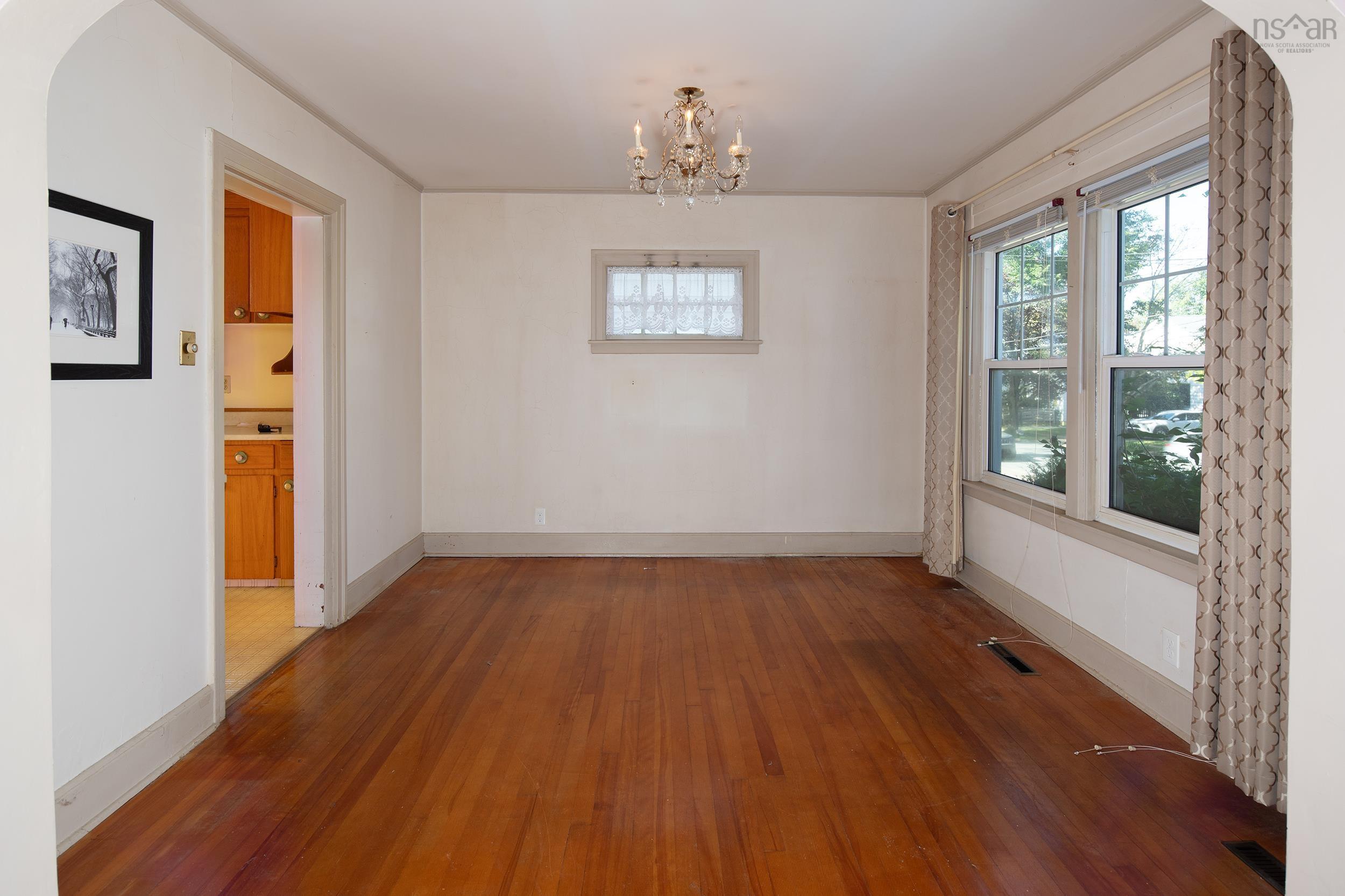 View image 8